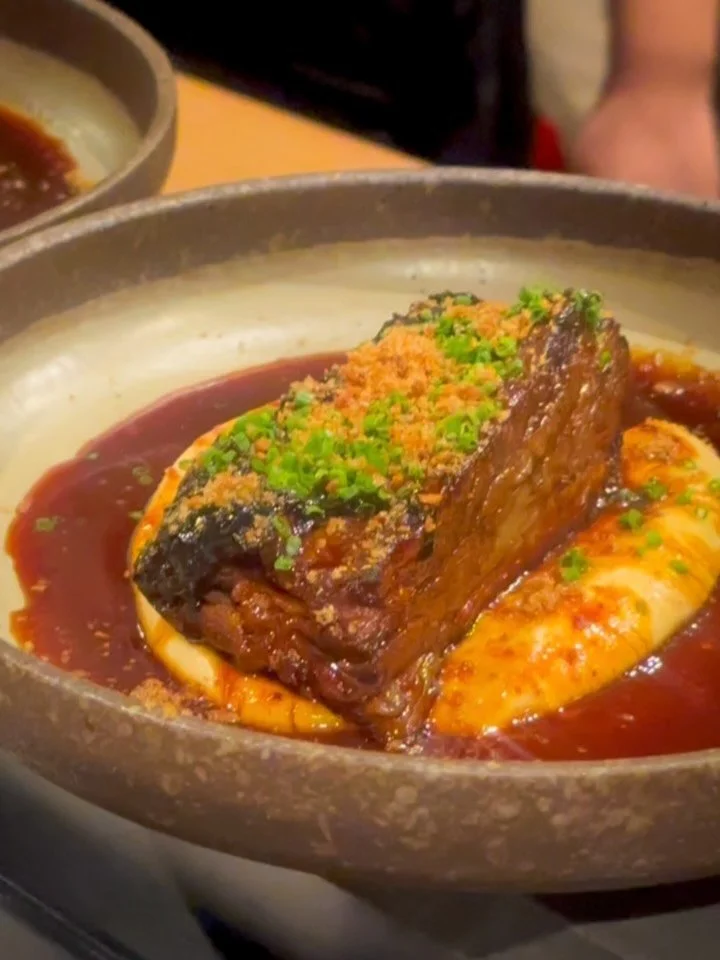 A little late but a big thankyou to all those that chose to dine with us for Valentines this year, it was a great night filled with good food and good vibes 💝

Pictured are some highlights of the nights special menu:

1. Shortrib | Cauliflower | Mis