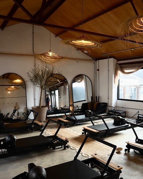 Supporting your movement and recovery just got even better🧘‍♀️🤝
I’ve now partnered with @reformerpilatesplymouth to bring you discounts - on and off the reformer!
Reformer Pilates Plymouth members will now get 10% off all appointments w