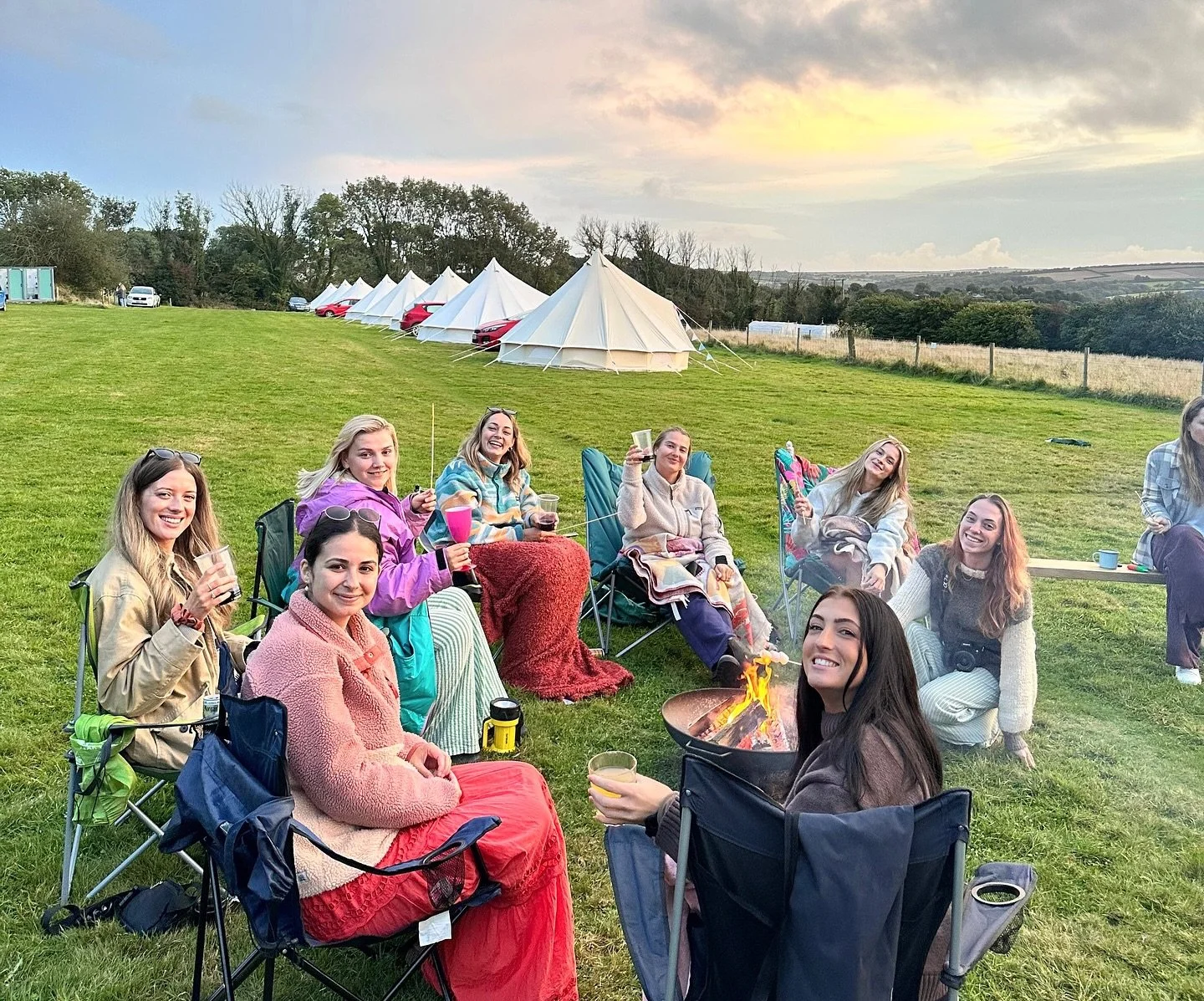 Snaps from most wholesome weekend⛺️✨
📸 @rambosphotos
