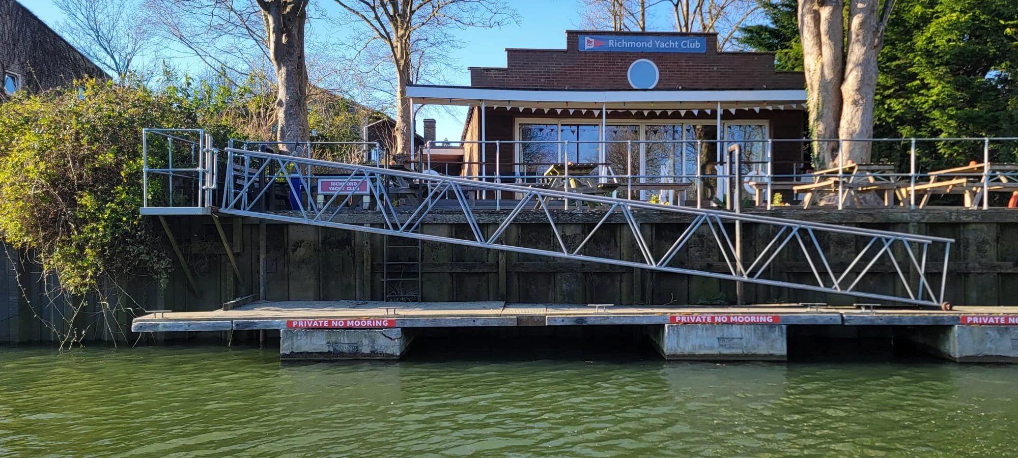 Pontoon Design