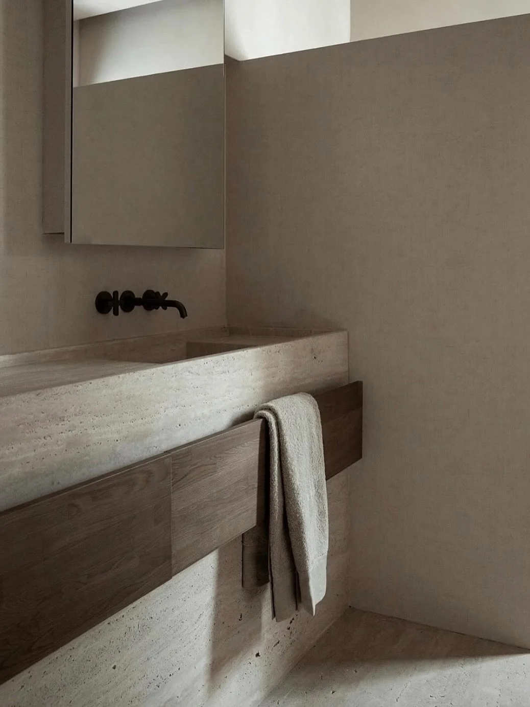 Inspiration moods for a new bathroom design 🤍