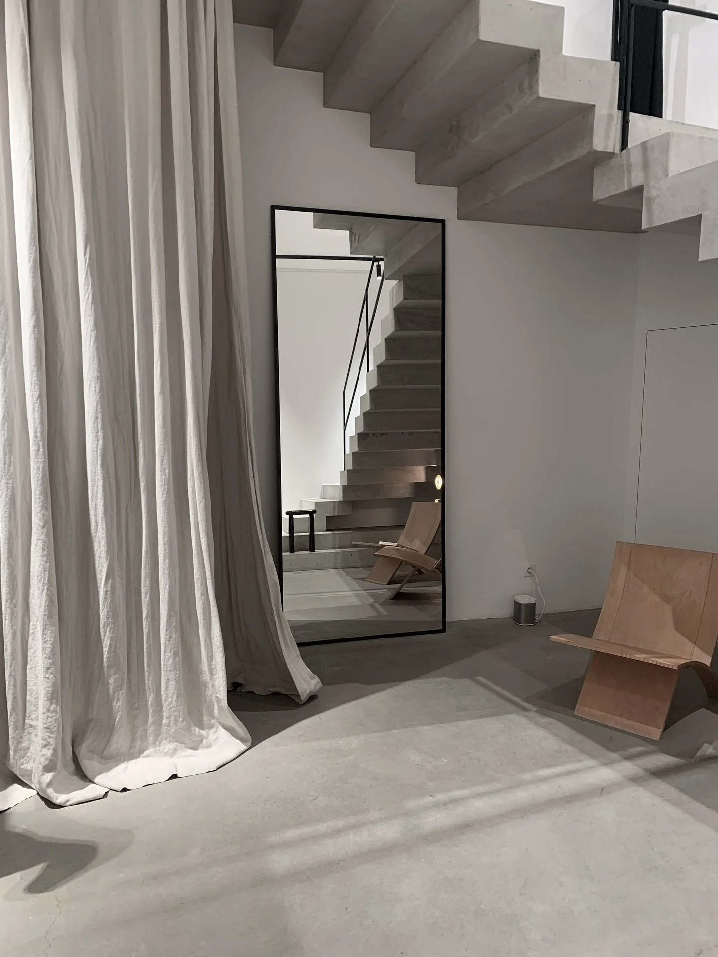 La Collection, Antwerp - such a beautiful space where fashion and design elevate each other.