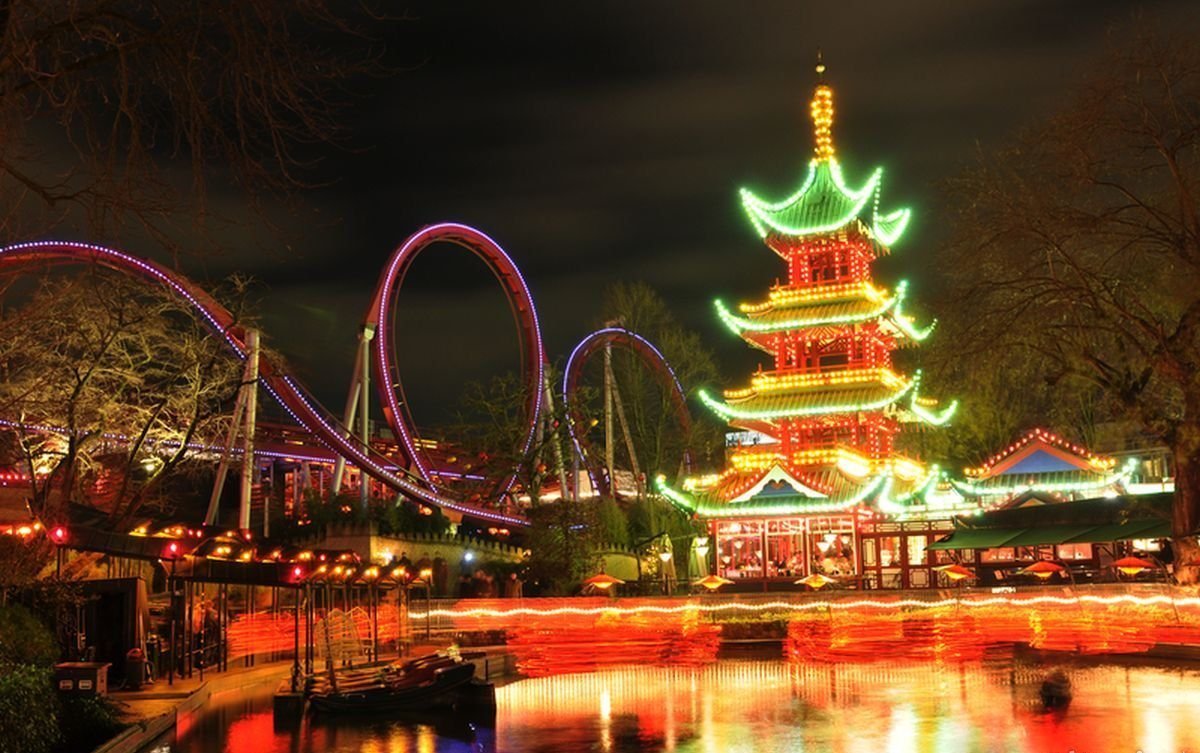 Tivoli Gardens about 10 min walk from Citilet