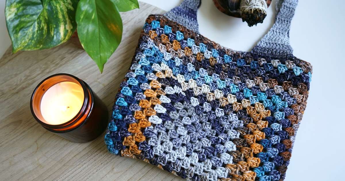bloodimaryart-blog-free-crochet-pattern-infinity-granny.jpeg