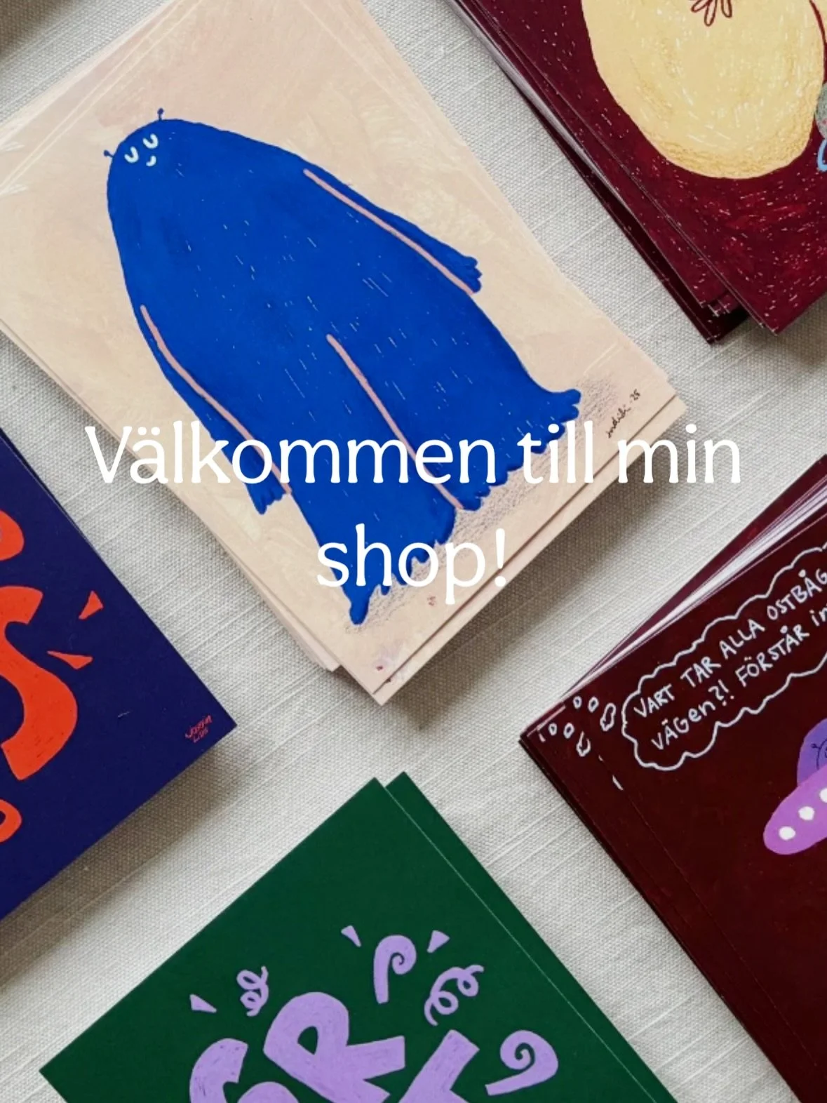 Jag har blivit med webbshop!🎉 
 
I &aring;r st&aring;r jag inte p&aring; n&aring;gra julmarknader men har massor med prints liggandes hemma. Har inte heller haft tid att ta fram en riktig webbshop&hellip;s&aring; jag har tagit fram en tillf&auml;lli