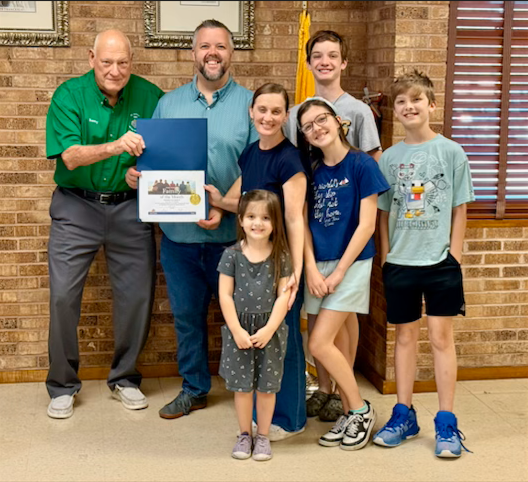 April Family of the Month - Pete and Julia Dawson Family