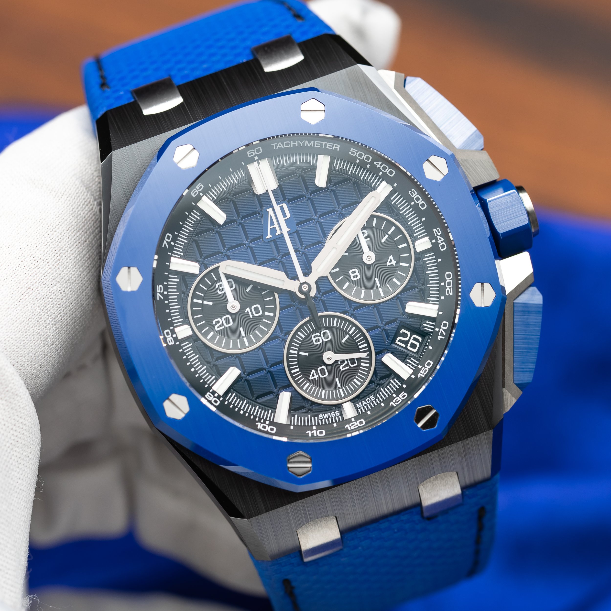 AUDEMARS PIGUET Royal Oak Offshore Chrono 43mm Blue Ceramic 26420CE.OO.A043VE.01