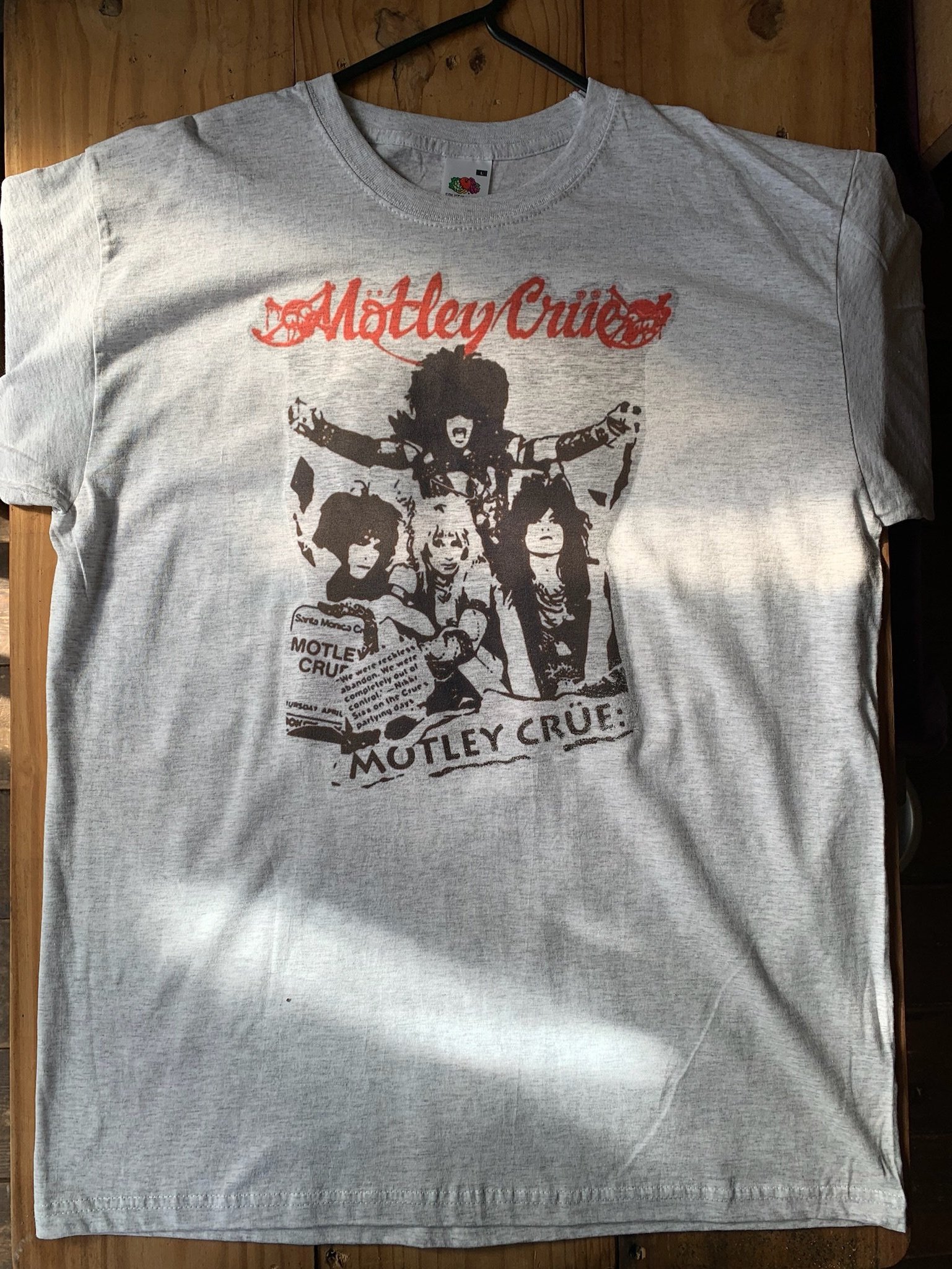MOTLEY CRUE BAND NEWSPPR GREY
