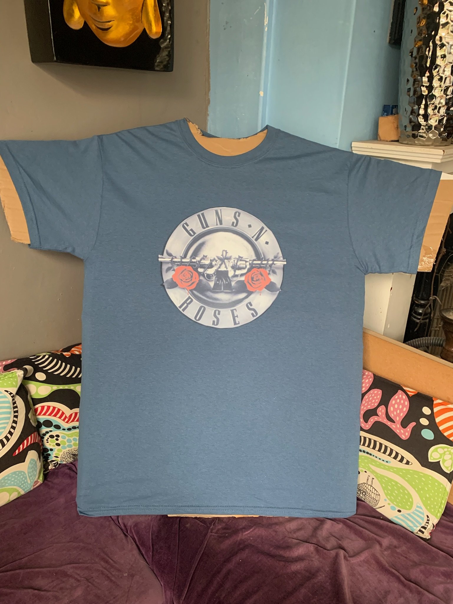 GNR SHIELD SILVER LOGO GRYBLU