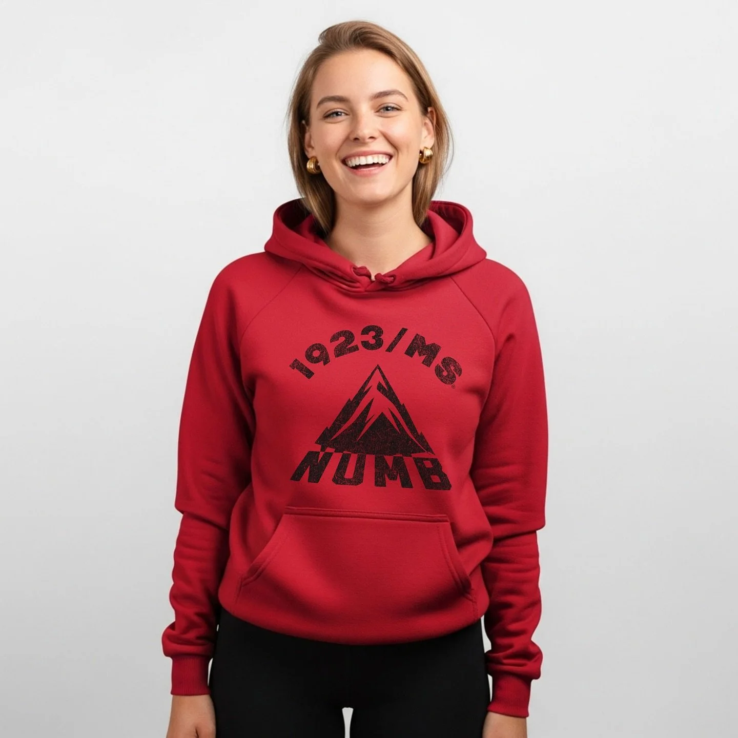 The 1923/MS Numb hoodies takes that frozen-fingers, frozen-face energy and wraps it in warmth. Perfect for layering up before first chair or warming up slopeside when the day&rsquo;s done.

Because being numb never felt so good.

https://www.1923main