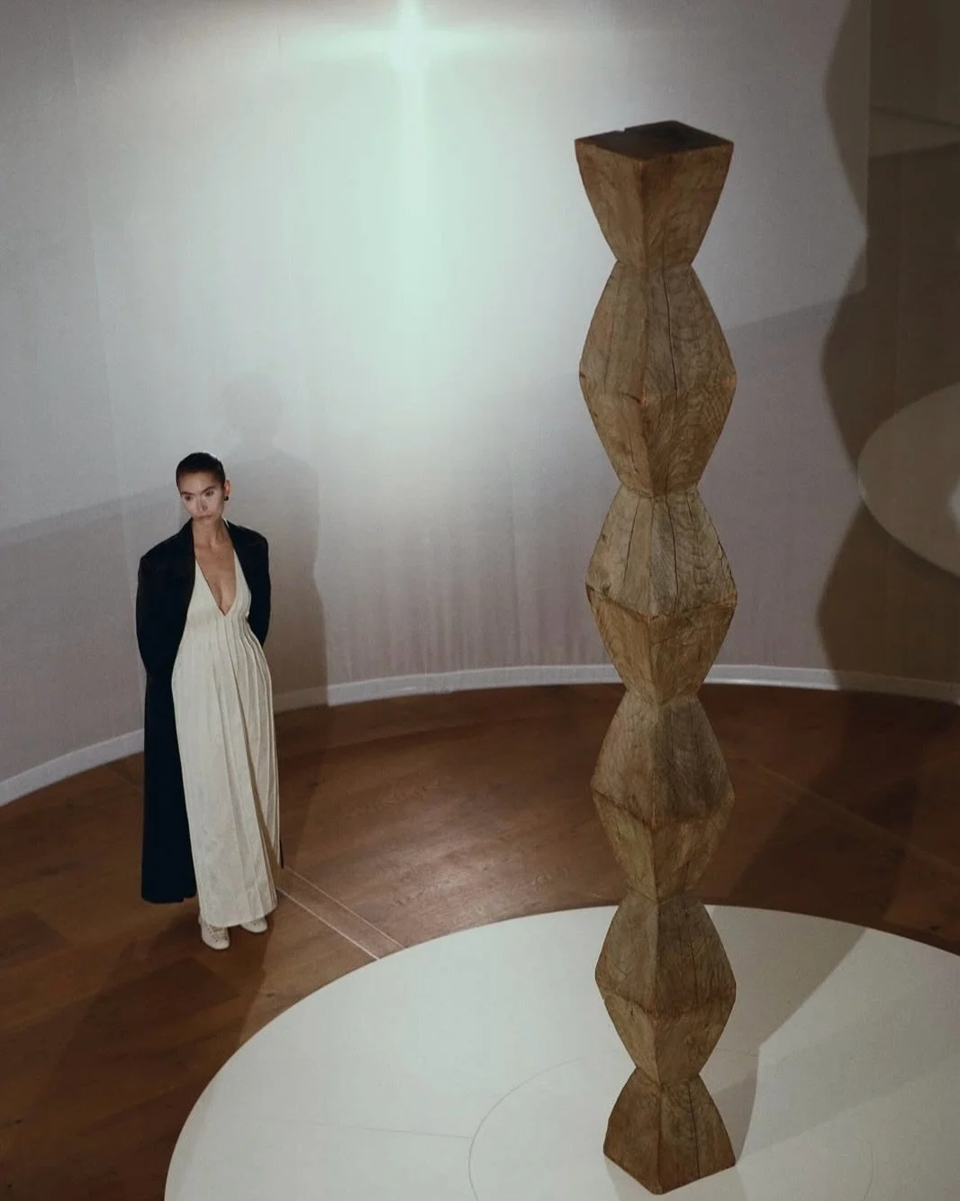 This week we celebrated a special collaboration between @seeallthis and @hart.museum with a curated brunch and tour of the exhibition &lsquo;Brancusi. The Birth of Modern Sculpture&rsquo;.

Shot by @willemskantine in the museum galleries, &lsquo;Bran