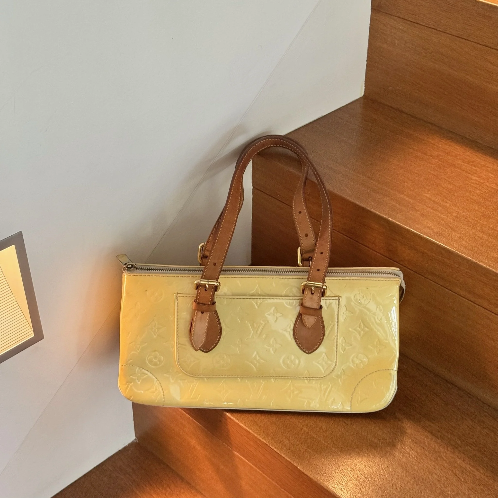 Louis Vuitton Rosewood Avenue Bag