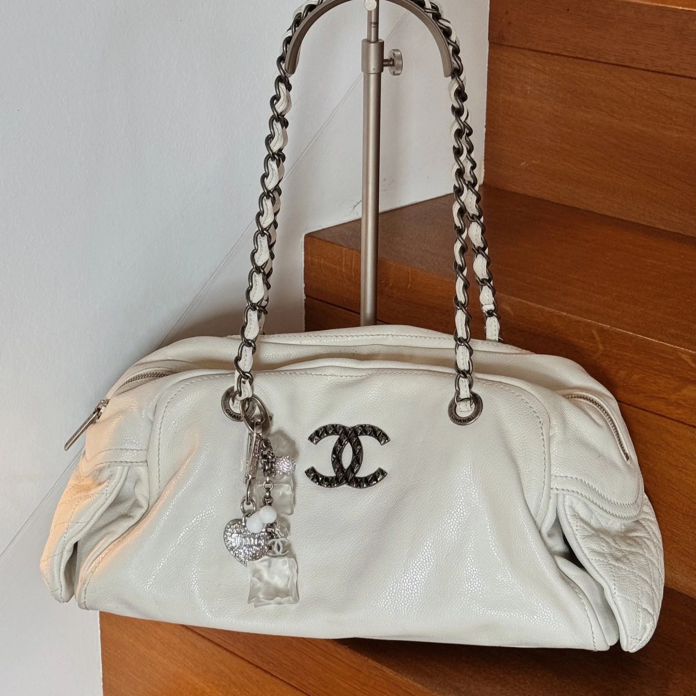 CHANEL Glazed Caviar Coco Bowling Bag – White