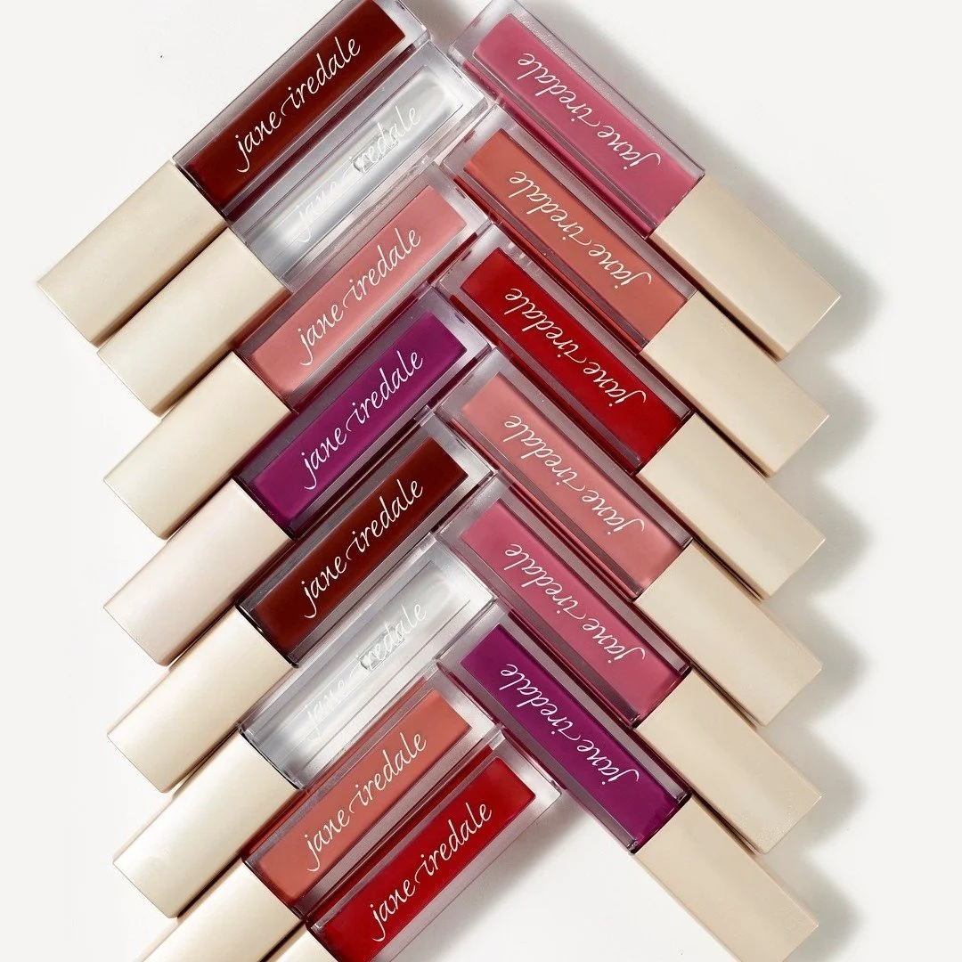 d💧💧💧Jane Iredale Lip Glazes are incredibly hydrating at this time of the year💧💧💧

💋They are full-bodied and non-sticky deliver lustrous colour, supreme shine, and a cushiony, comfortable feel!  Visually volumises and smooths for a fuller-looki