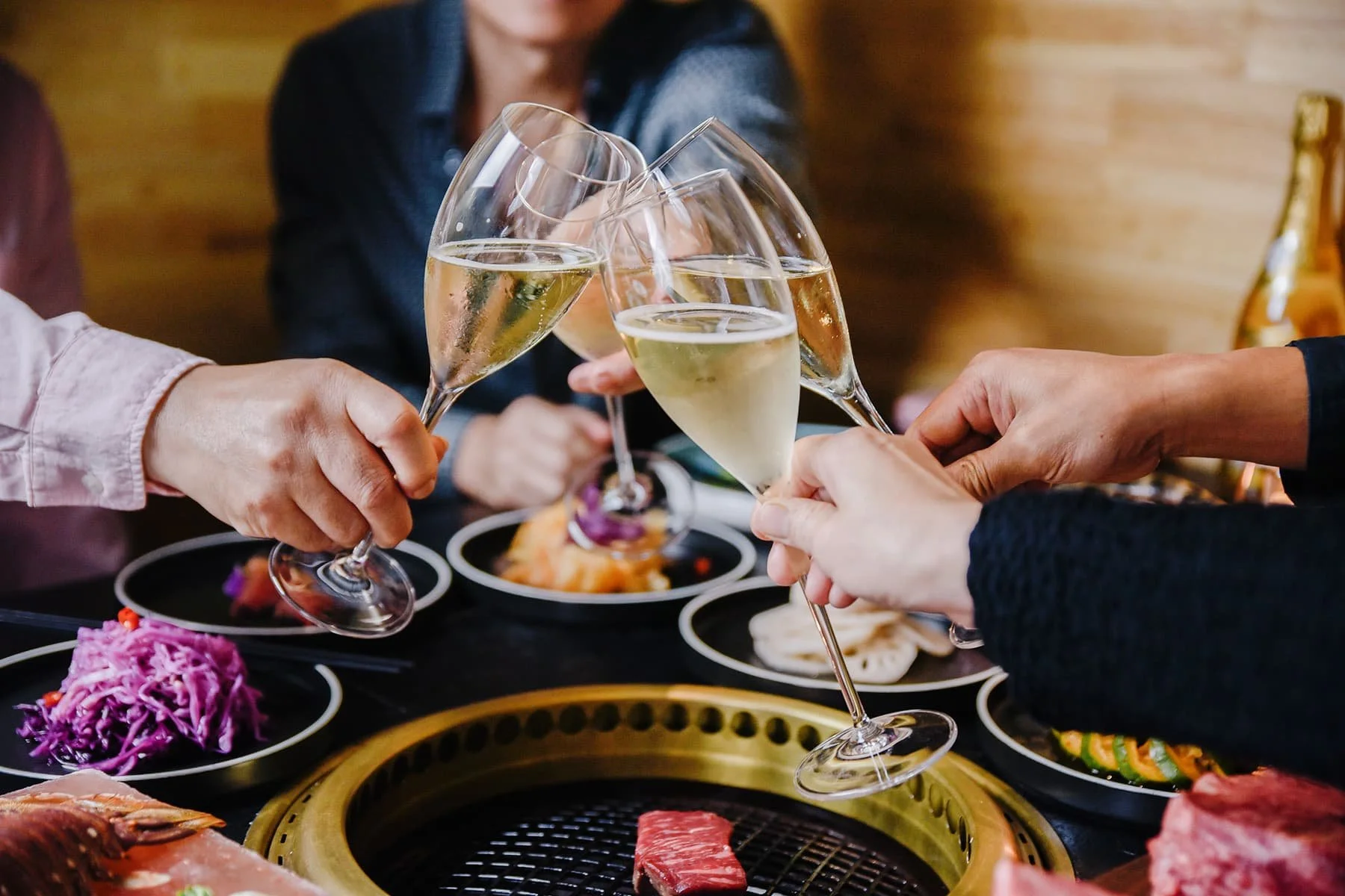 13 TOP RESTAURANTS FOR EVERY KIND OF DATE IN CHICAGO