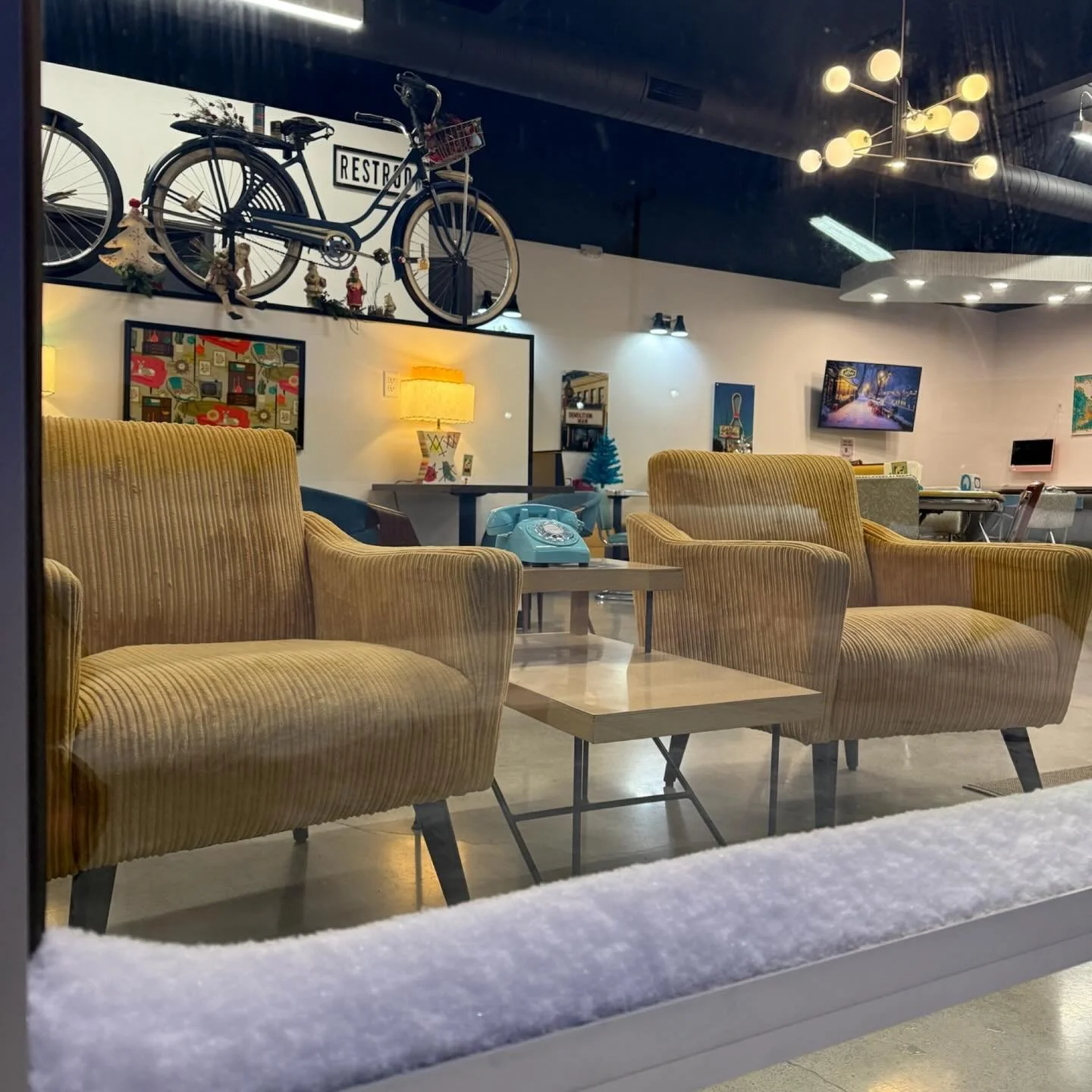 ❄️❄️❄️ Well, the weatherman was right! We dropped 60&deg; in less than 24 hours. Ready for a hot cup of coffee and a warm treat? We&rsquo;ve got you covered! ☕️✨