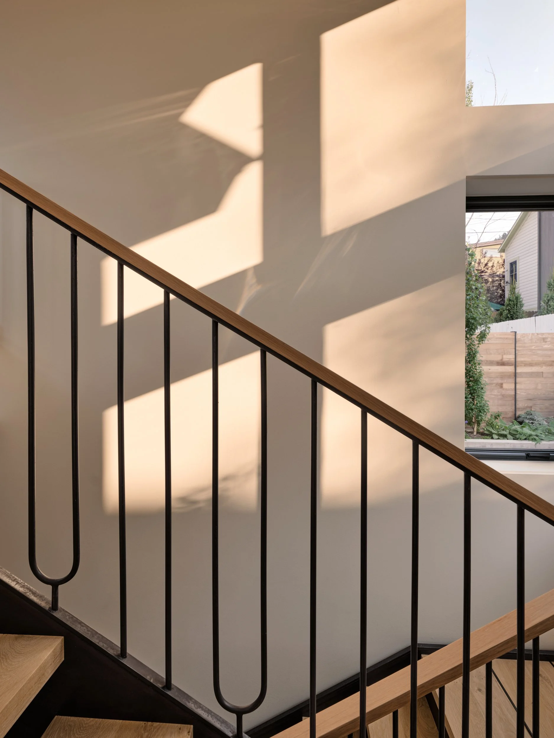 Web 022 Hangartner Swiss Chalet Ford Root stairs 5650.jpg