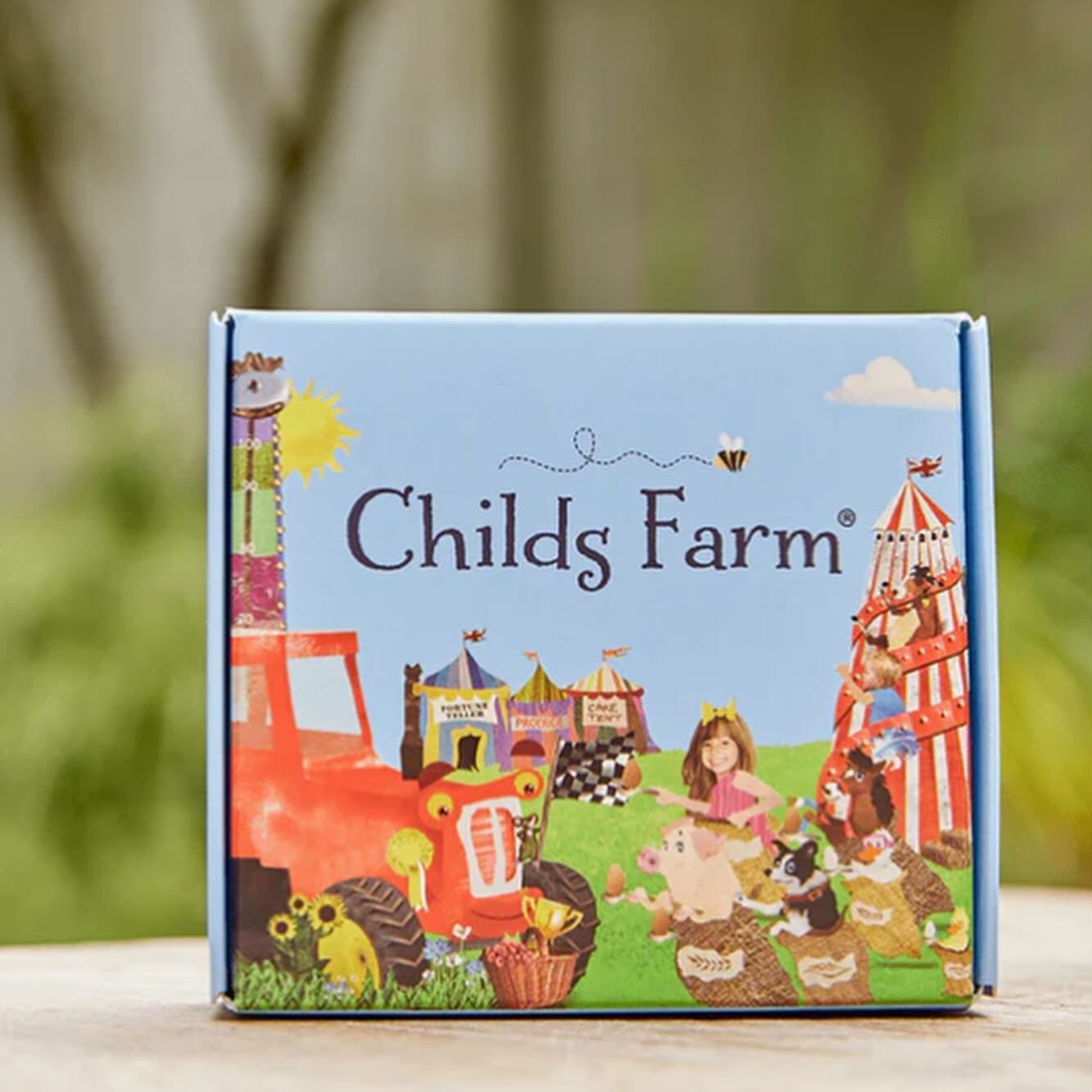 WOW! We can&rsquo;t thank @under1roofthanet enough for doing donating a pallet of @childsfarm sample packs worth &pound;5.50 each to @mama_to_mama_uk 

Products are expensive and we relay on our amazing community to donate, but we very quickly run ou