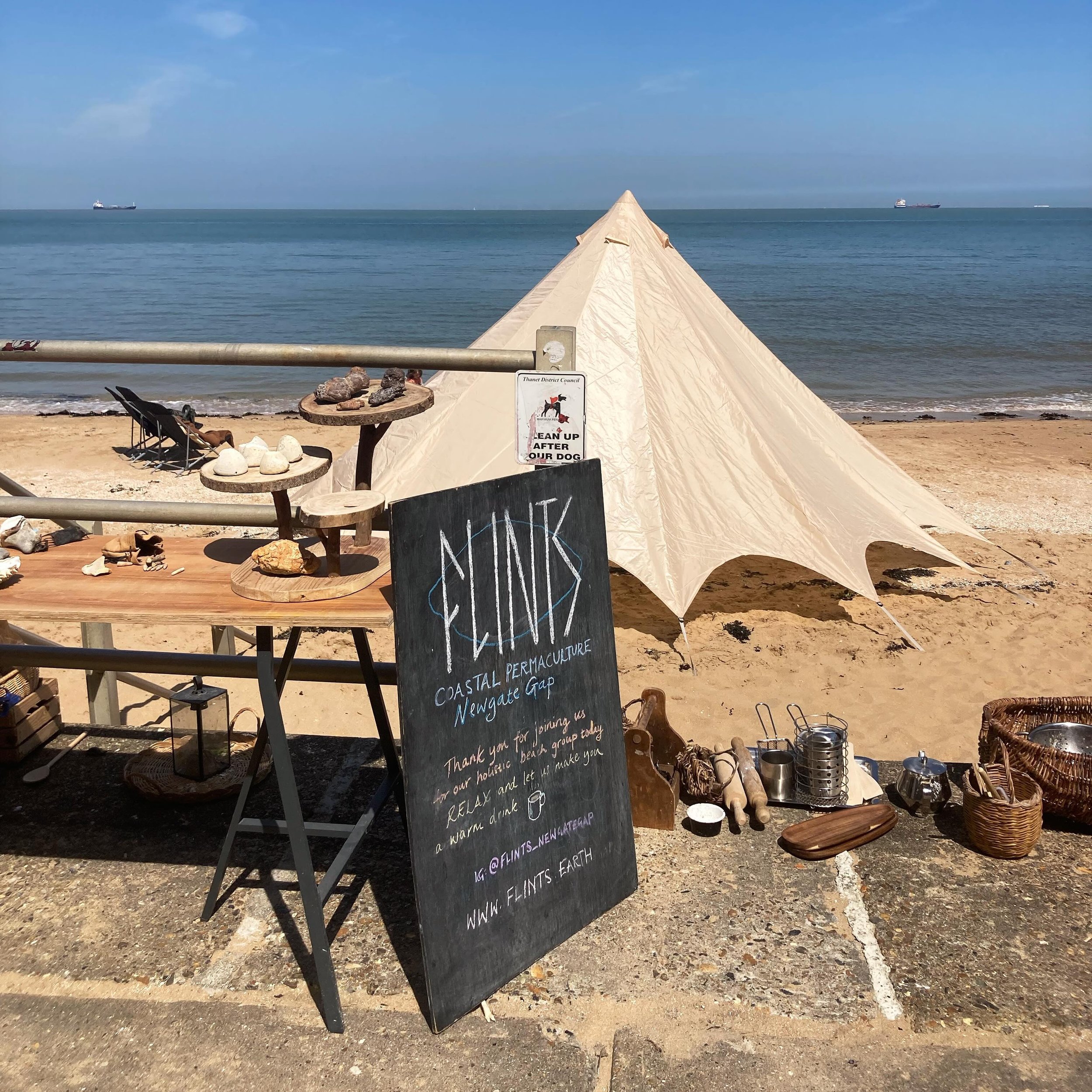 Beautiful morning @flints_newgategap today! This regular Thursday group in Margate 10-12pm is one of our favourite groups. 

We hope to invite more of the families we support to enjoy this safe, outside setting. 

We are looking for local groups to o