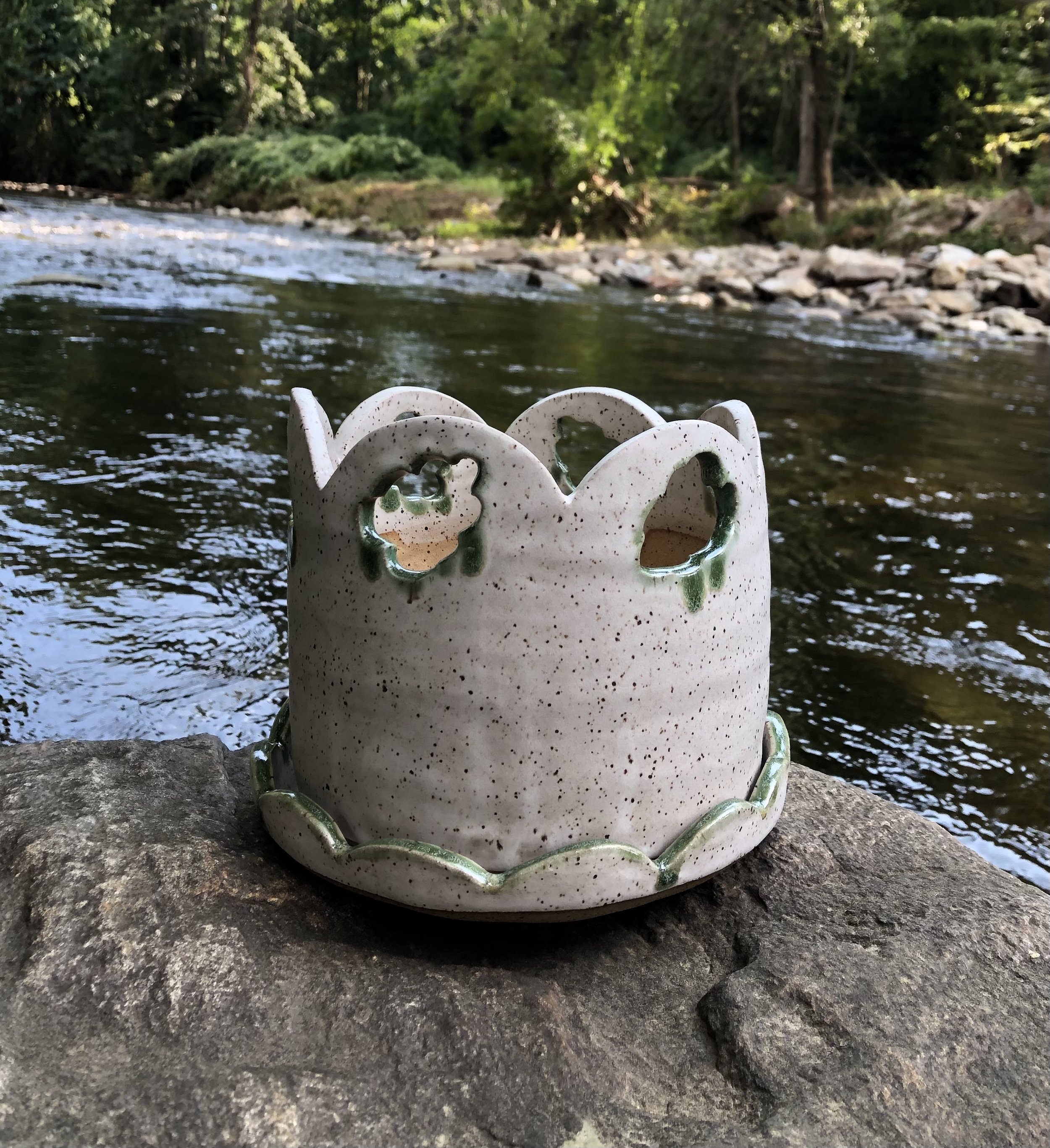 Cutout Leaf Planter