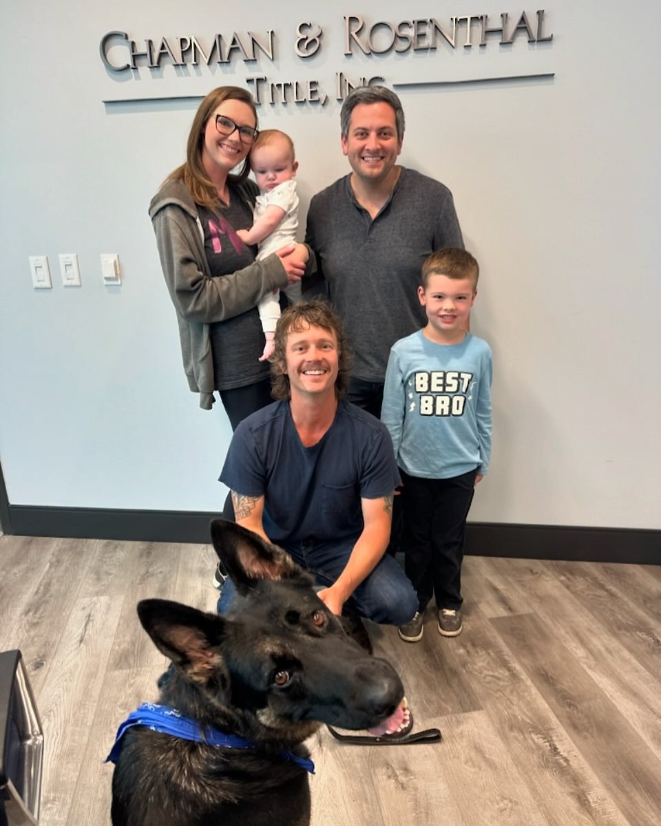 Pablo loves closing day because he gets to see his favorite title attorney Kate @chapmanandrosenthaltitle - Congrats to our buyers and new TN residents! 🎉🎉

______________

JONNY AND AMANDA GLEATON || @gleatongroup 
@parksathome 
2206 21st Ave Sout
