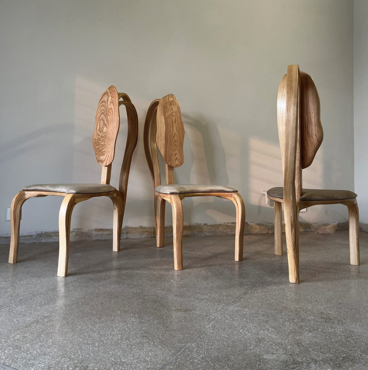 Dining Chair No.1 - Fluentum Series 1.png