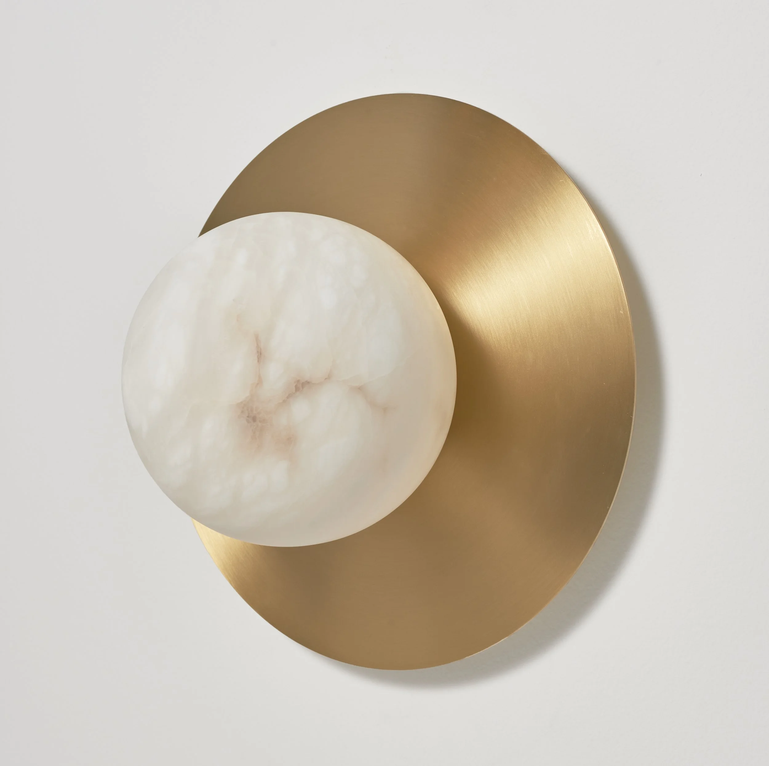 Matlight-Wall-Sconce-Mini-Alabaster-Moon-03.jpg