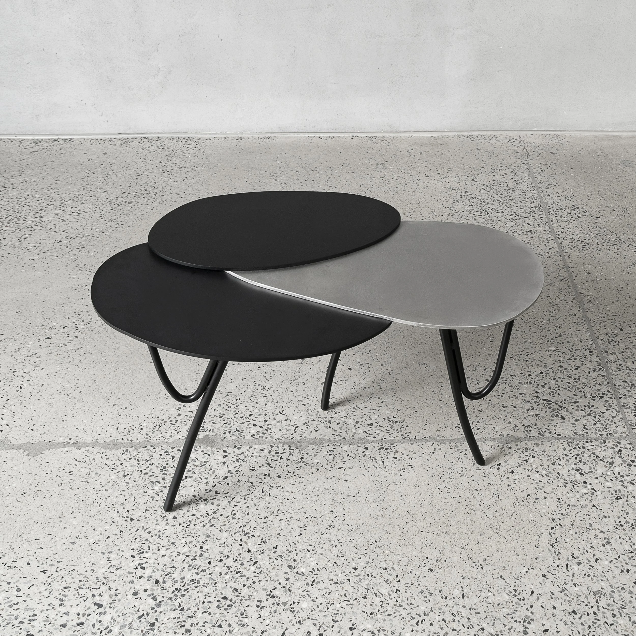 NÉNUPHAR SIDE TABLE- square nadine hajjar studio17.jpg