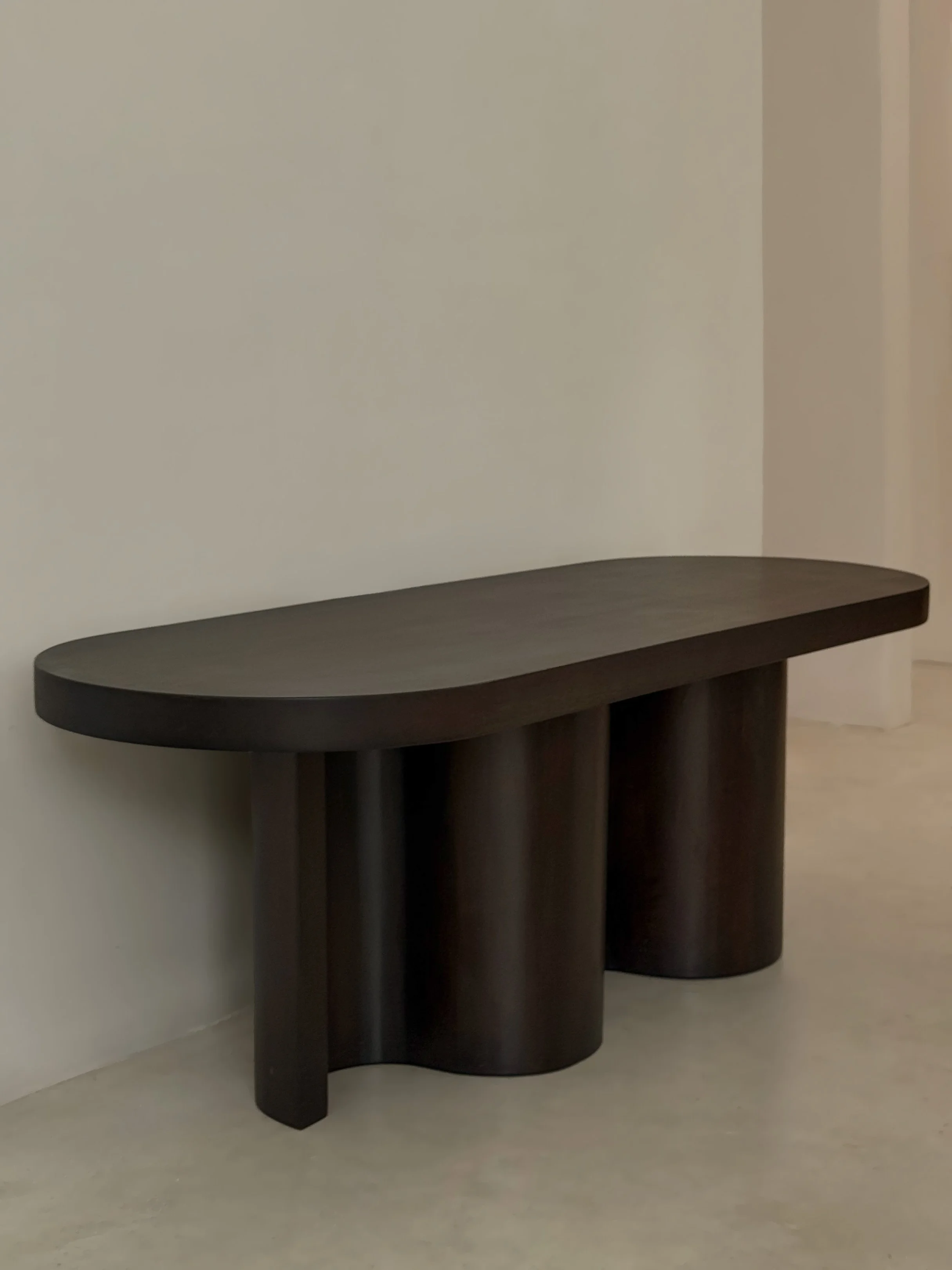 Kairo Bench:Table1.jpg