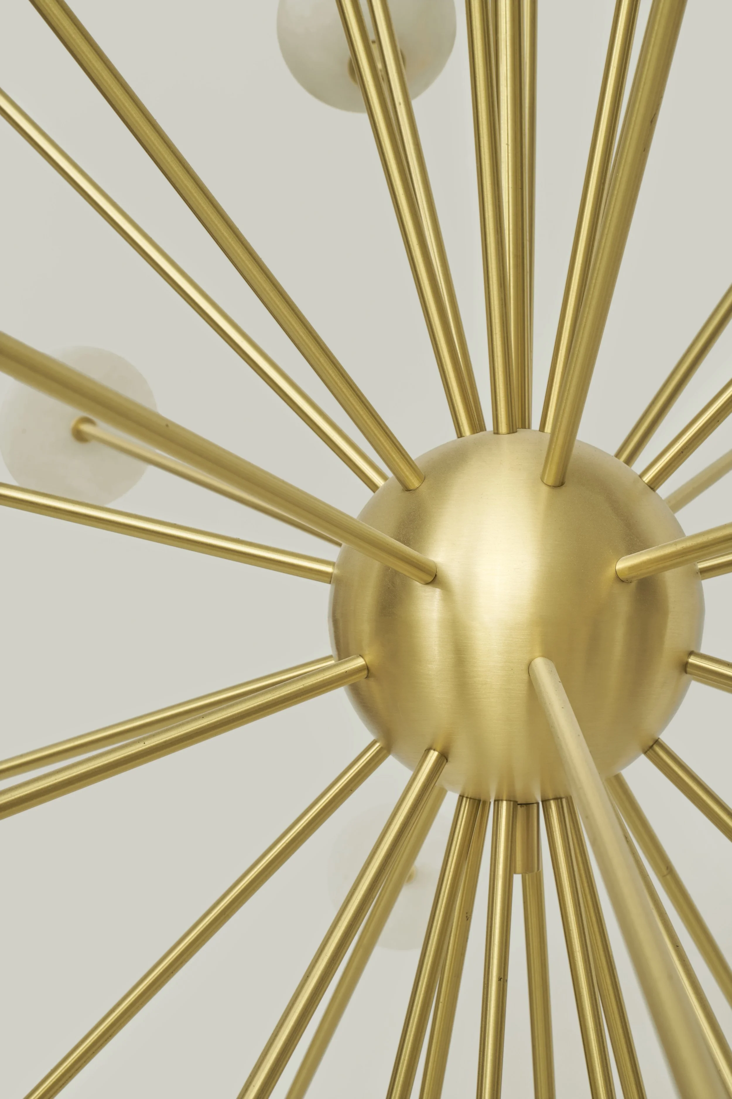 Matlight-chandelier-sputnik-alabaster-brass-04.jpg