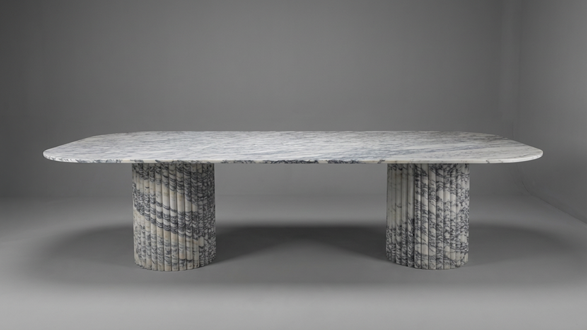 Nas Marble Dinig Table 8.png
