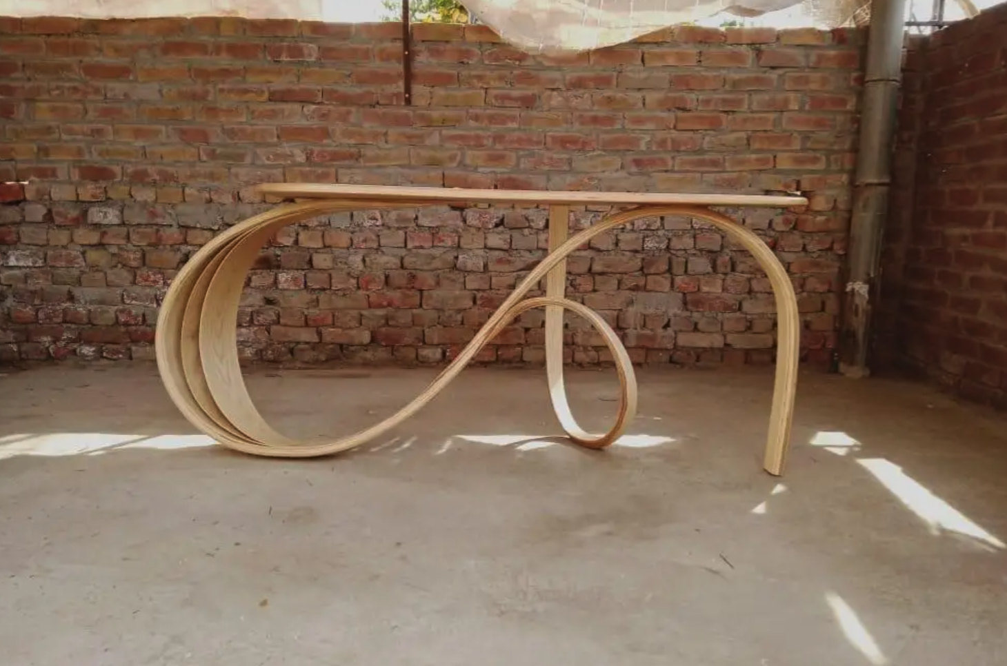 Console Table No.5 Fluentum Series 2.png