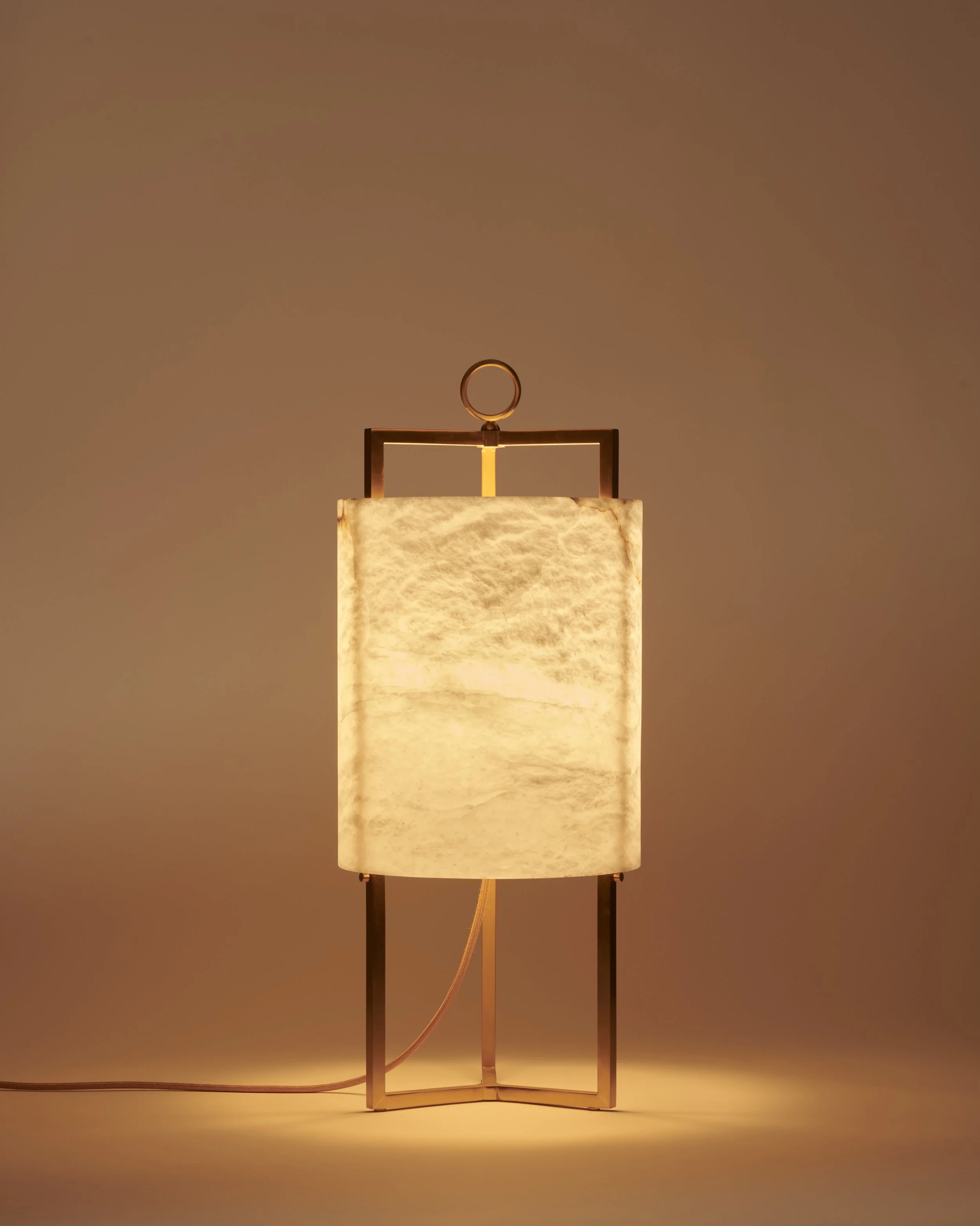 Matlight-Table-Lamp-Lantern-Alabaster-Brass-03.jpg