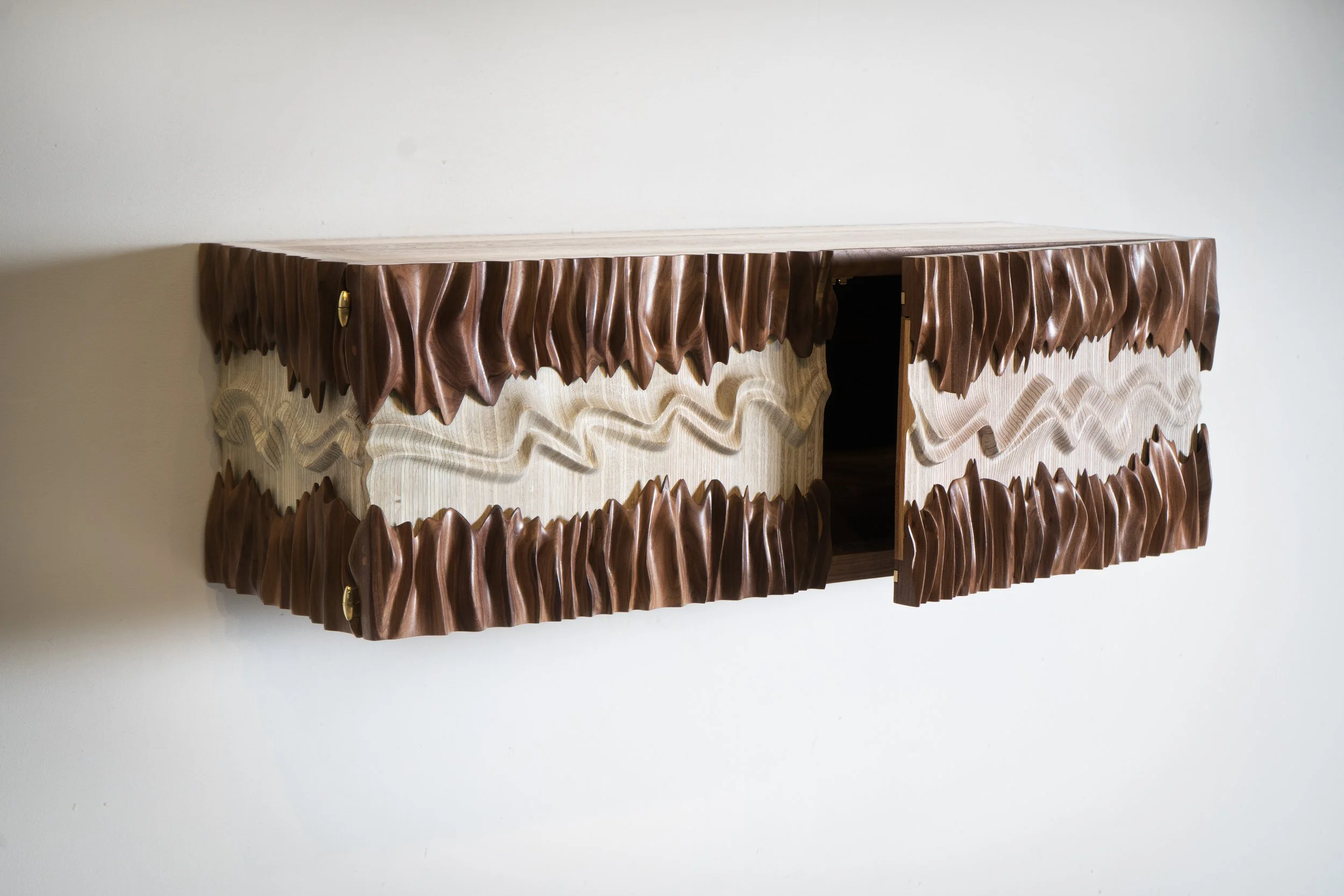 Nuvia Wall Cabinet 12.jpg