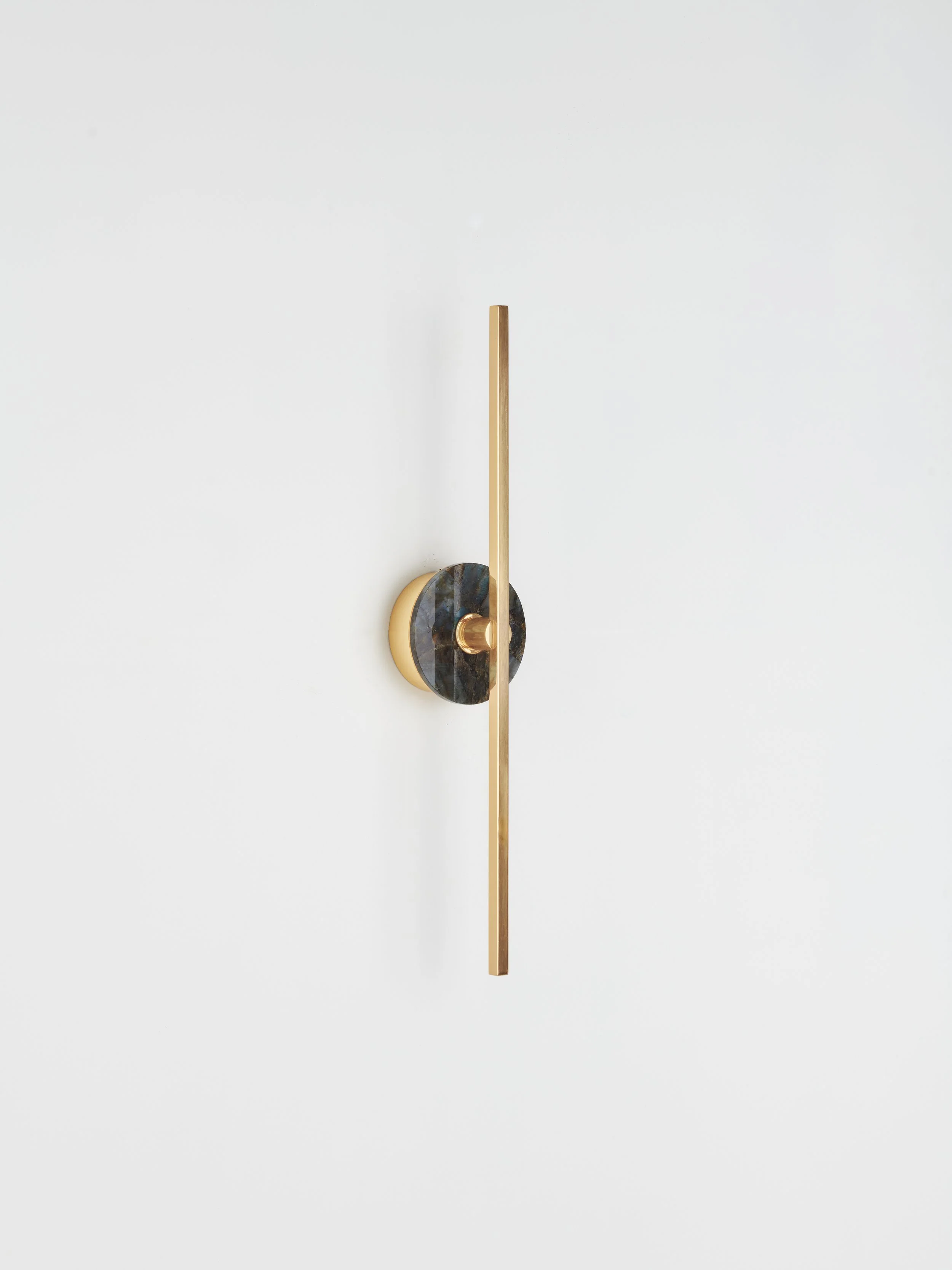 Matlight-wall-sconce-stick-labradorite-brass-03.jpg