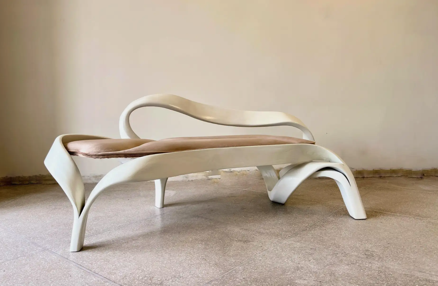 Two Seater No. 3 Fluentum Series 2.png