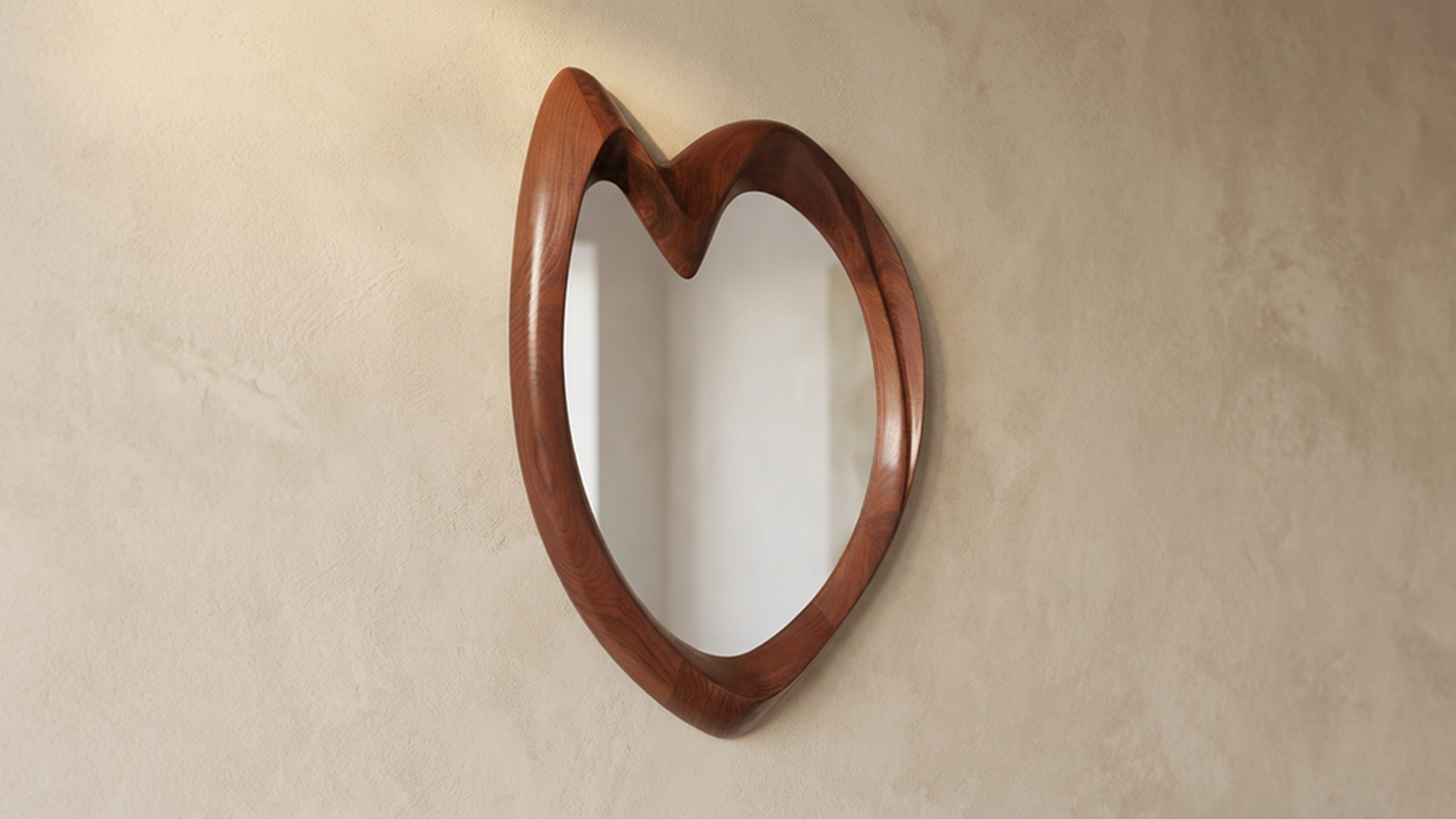 Caroline Mirror 2.png