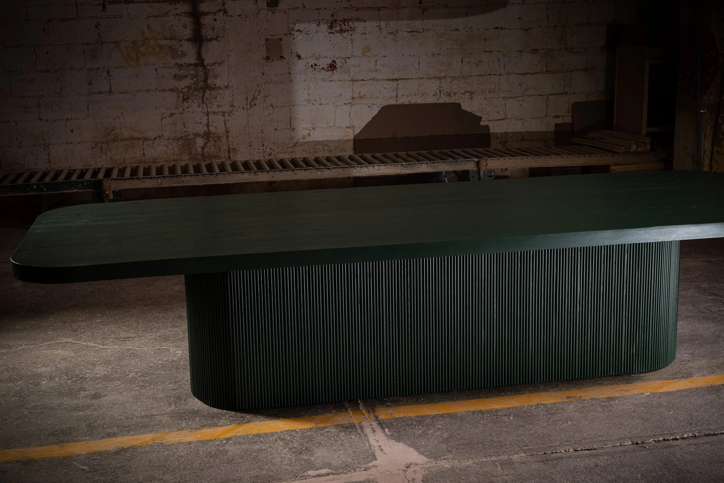 8272 Dining Table 9.jpg