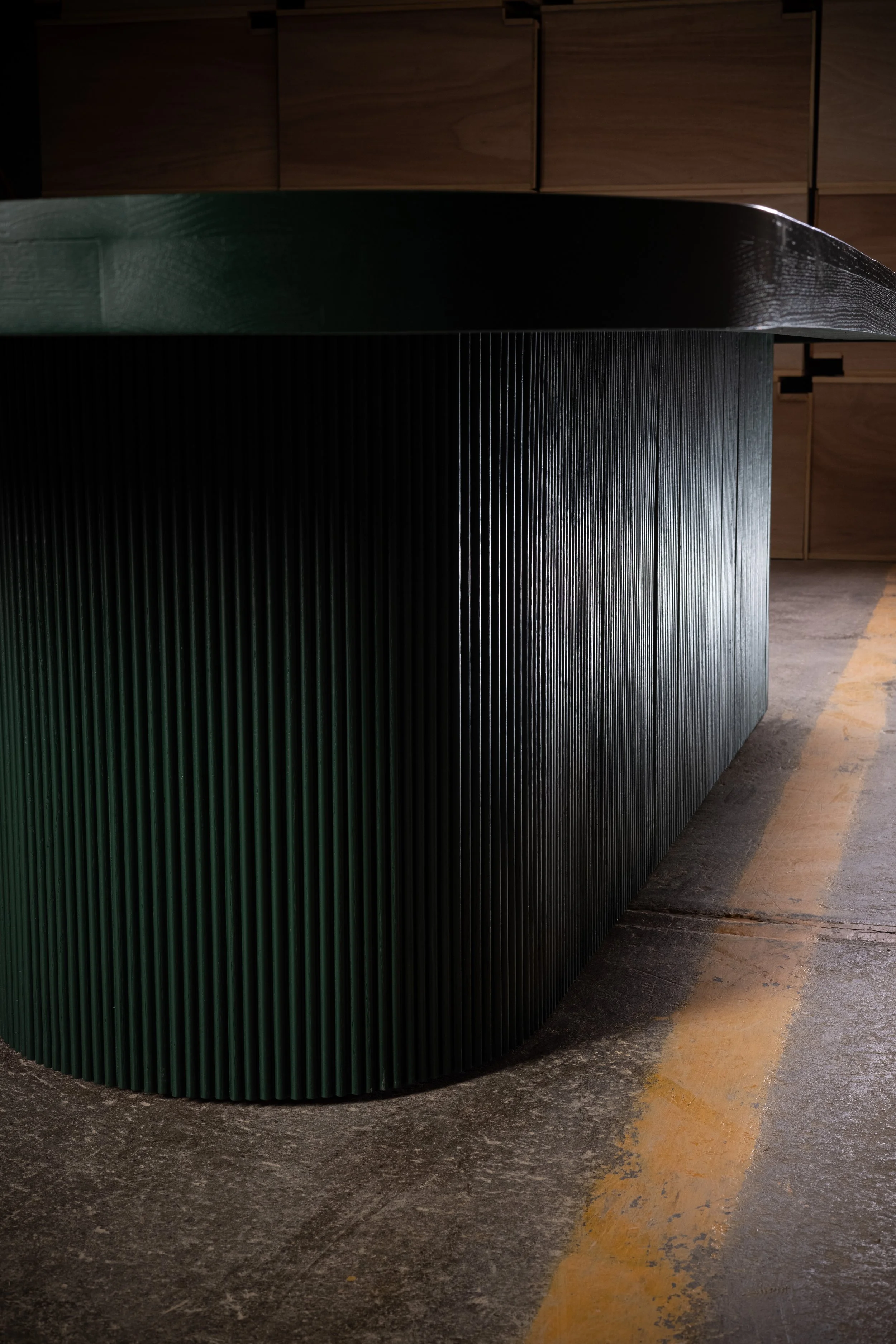 8272 Dining Table 2.jpg