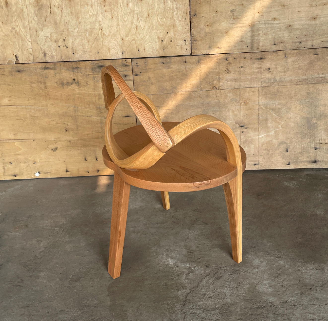 Dining Chair No.2 - Fluentum Series 2.png