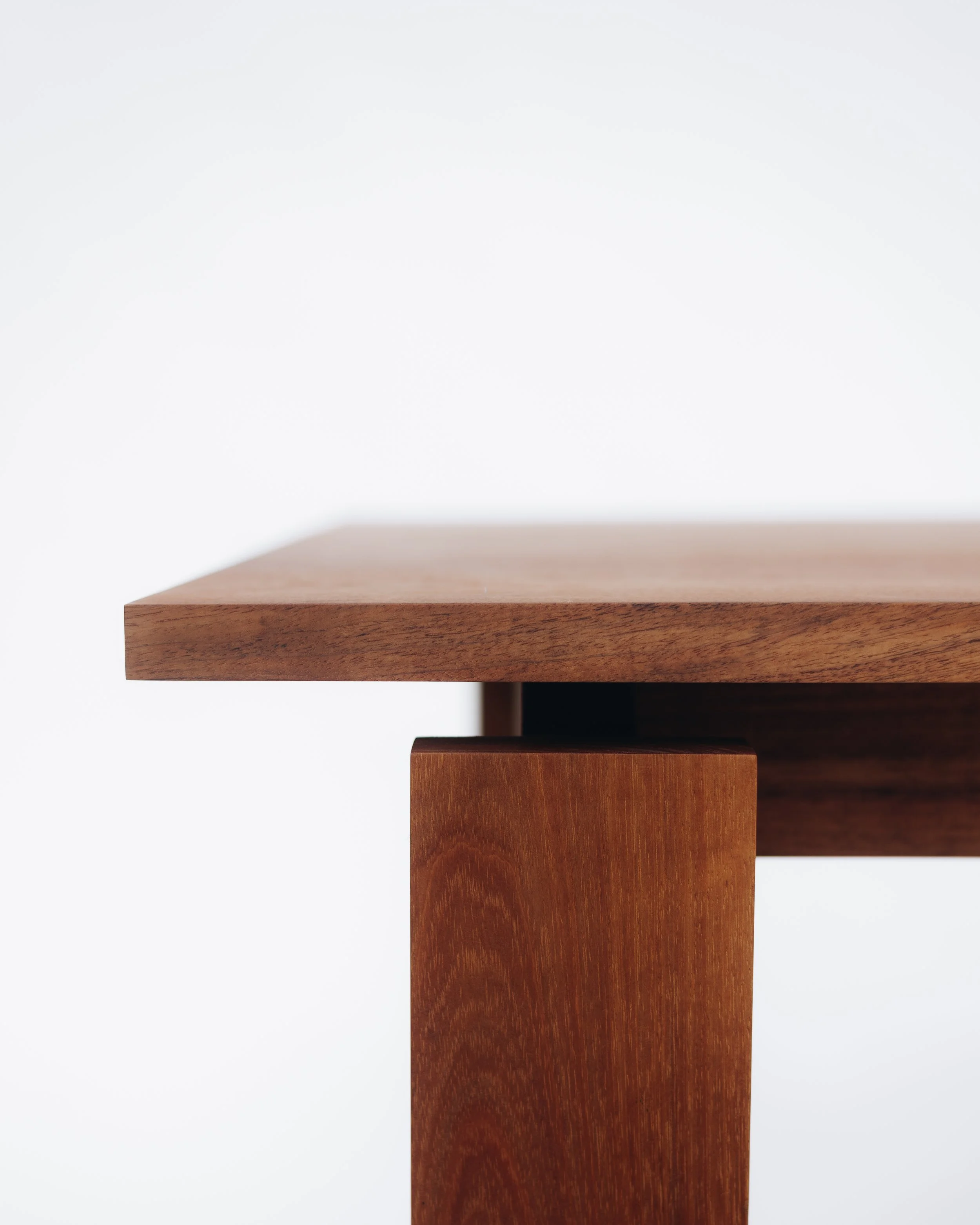 lumi table3.jpg