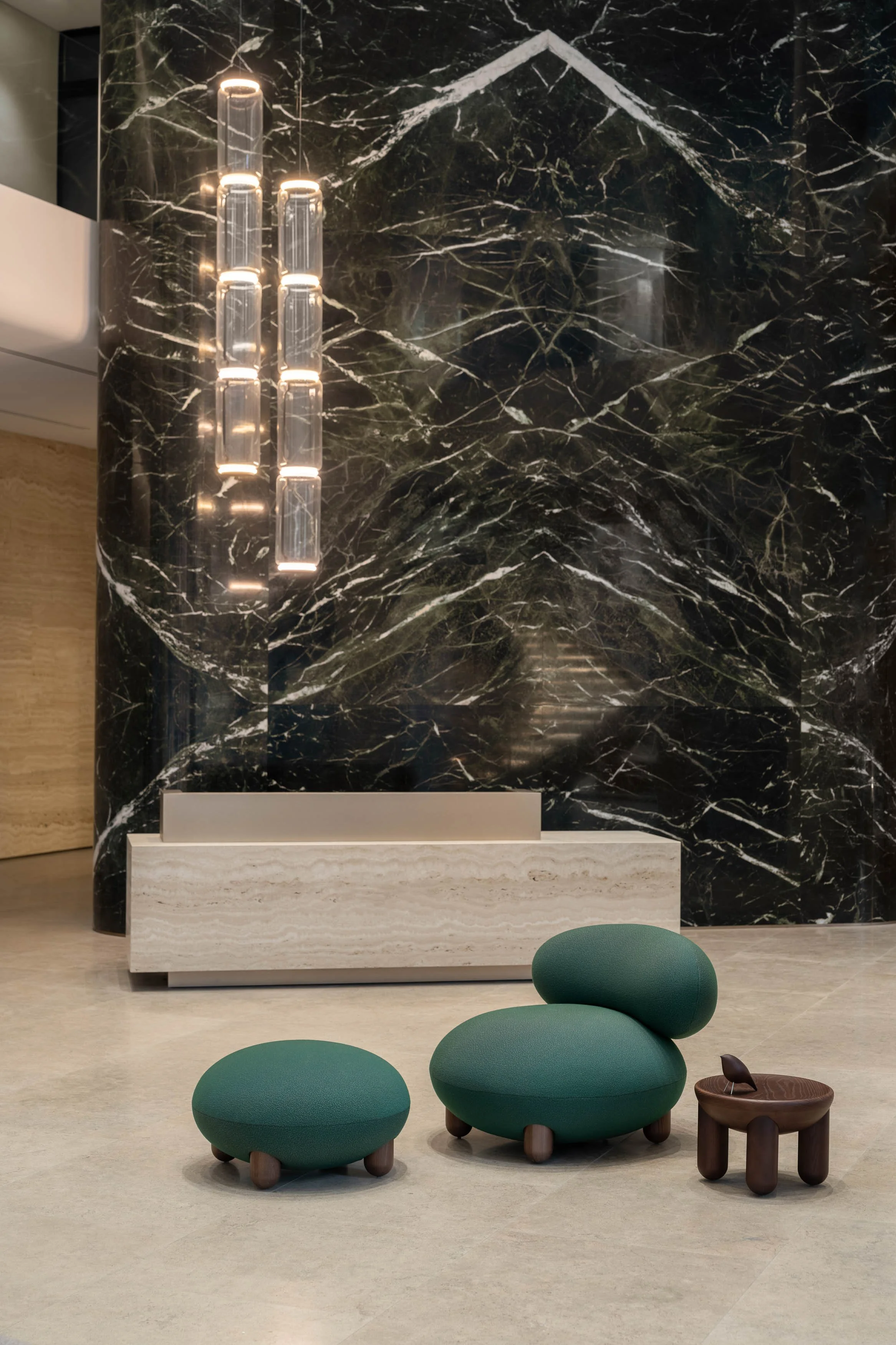 _Flock Lounge Chair in interior by_NOOM (26).jpg