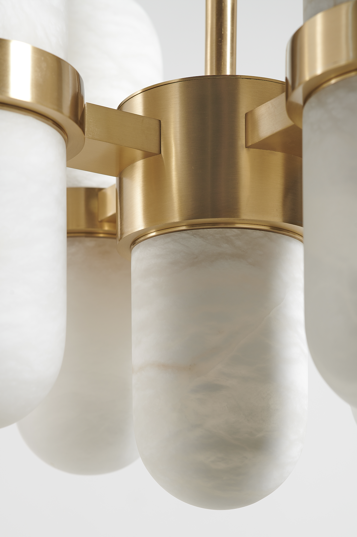 Piils Chandelier Close-up.png