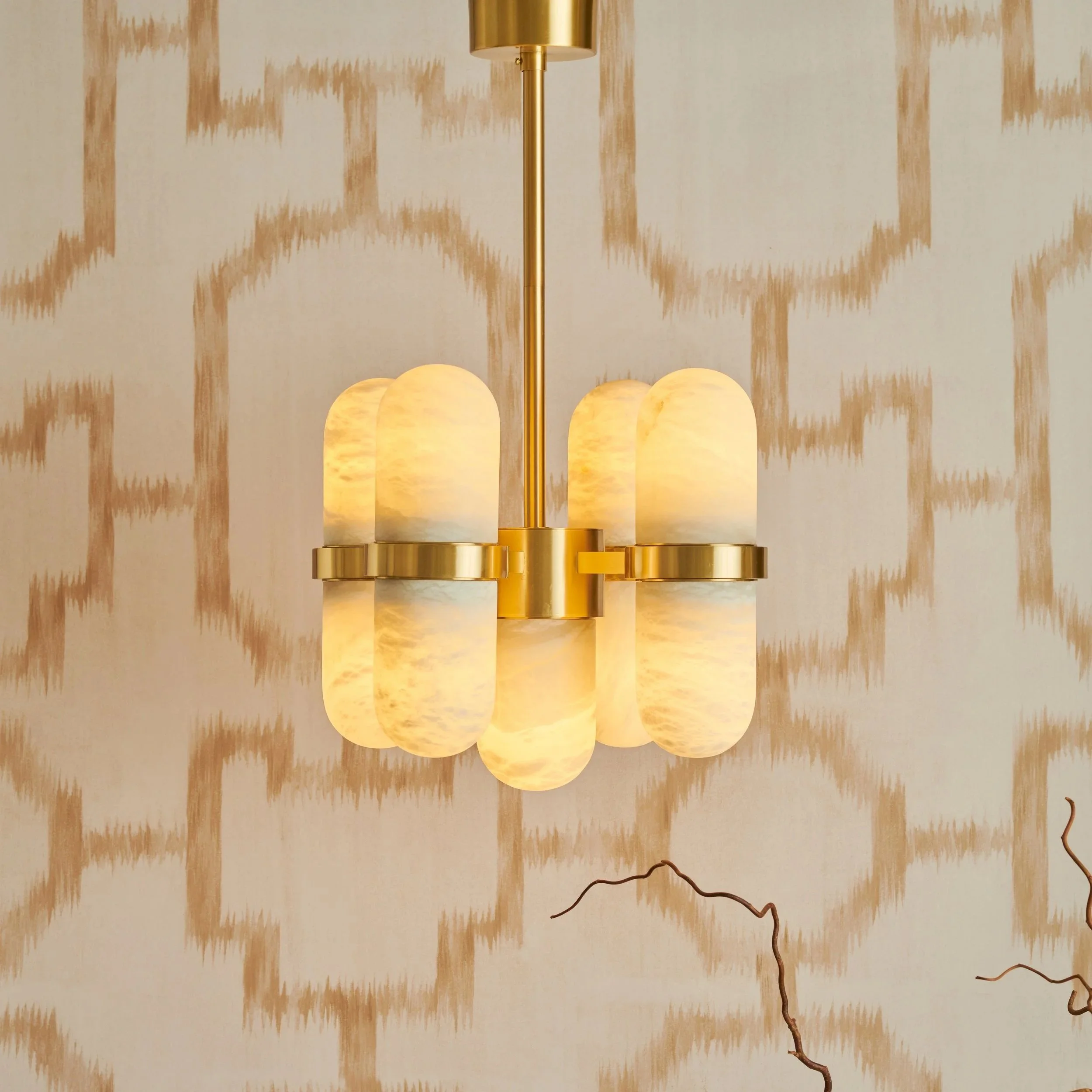 Matlight-Chandelier-Pill-Alabaster-Brass-07.jpg