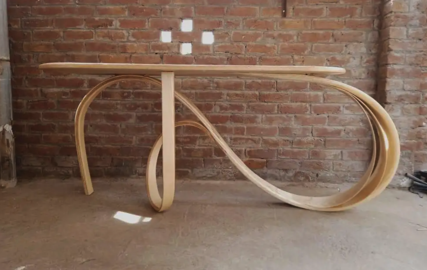 Console Table No.5 Fluentum Series 3.png