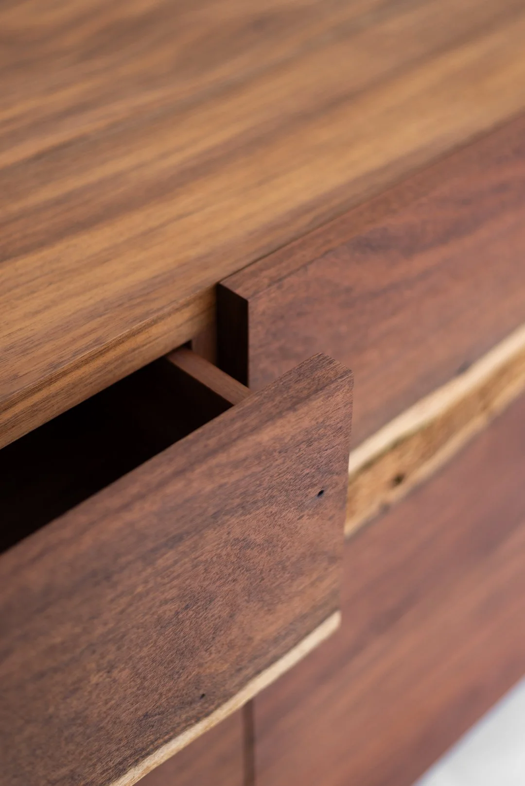Credenza Sayab-05.jpg