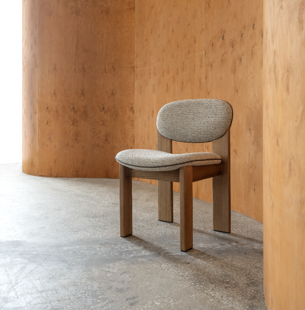 Archipen Chair Lifestyle 1.png