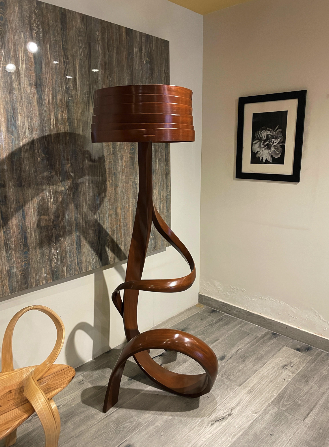 Floor Lamp No. 1 - Fluentum Series 9.png