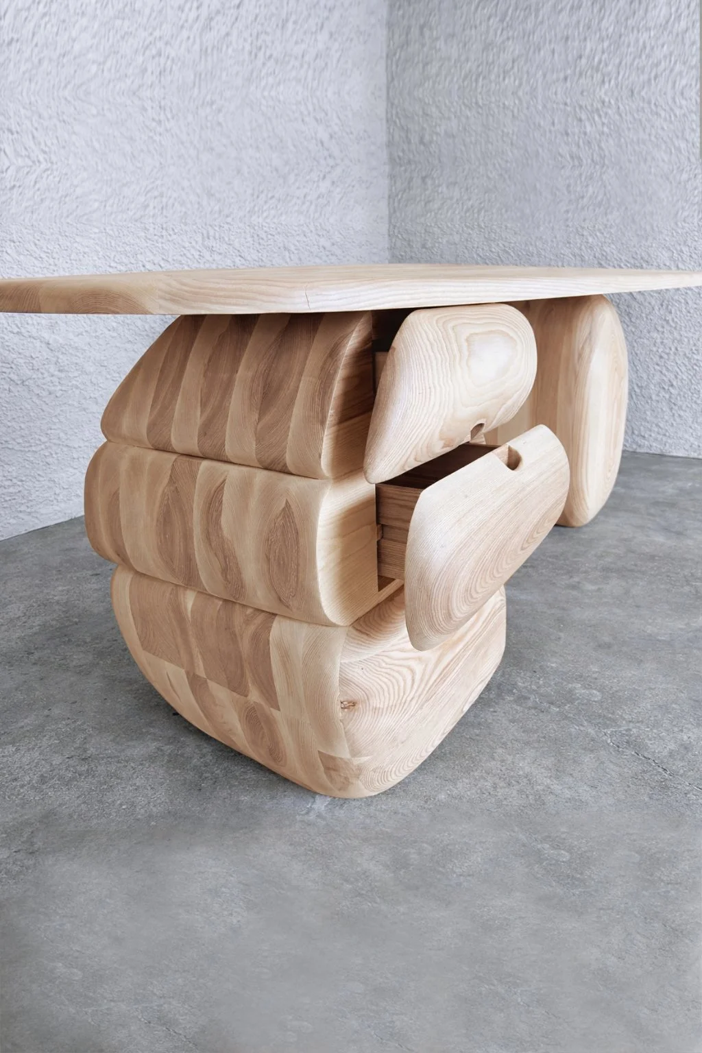 n & m Desk - nadine hajjar studio8.jpg