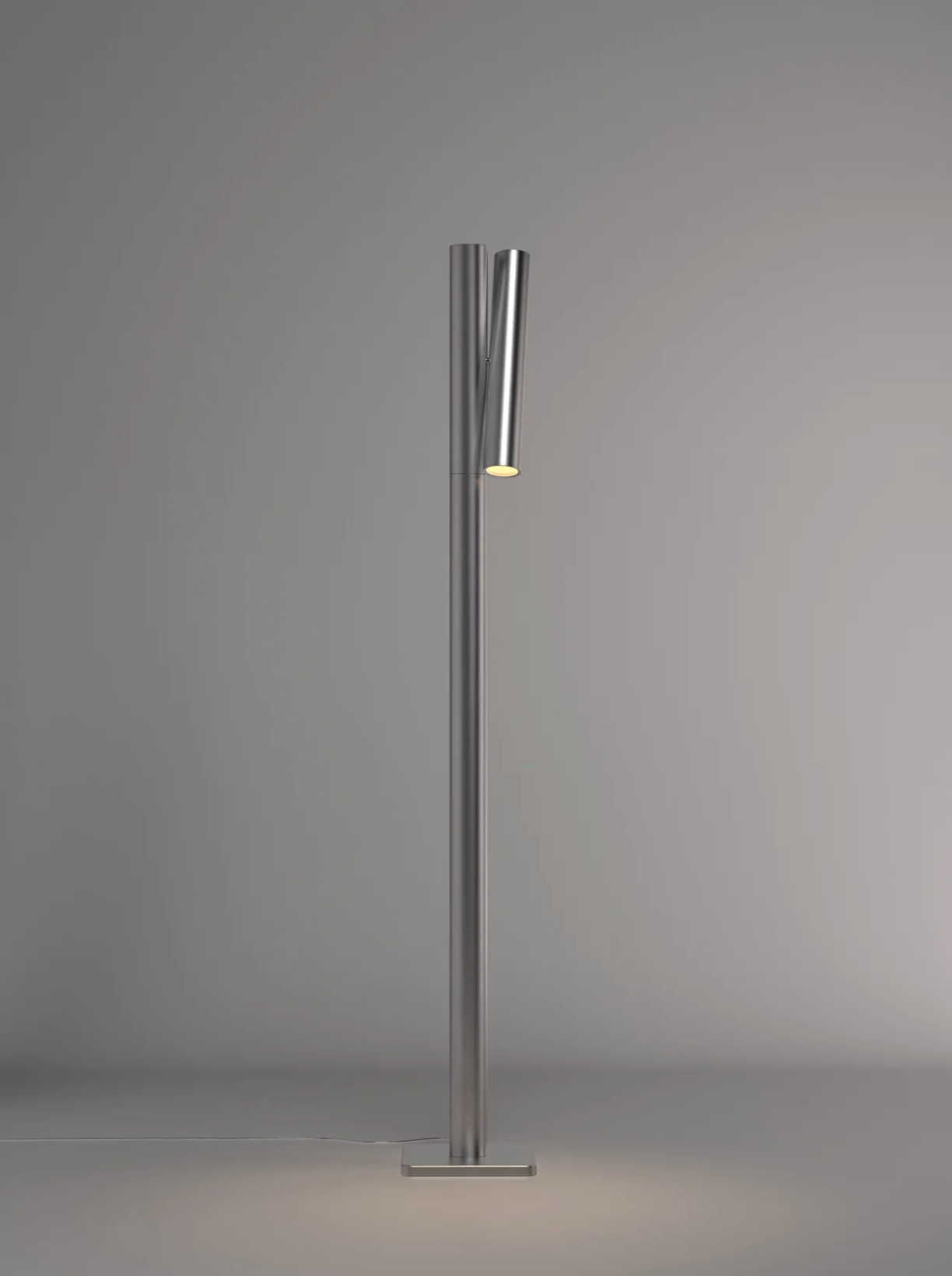 Pivot Floor Lamp 1.png